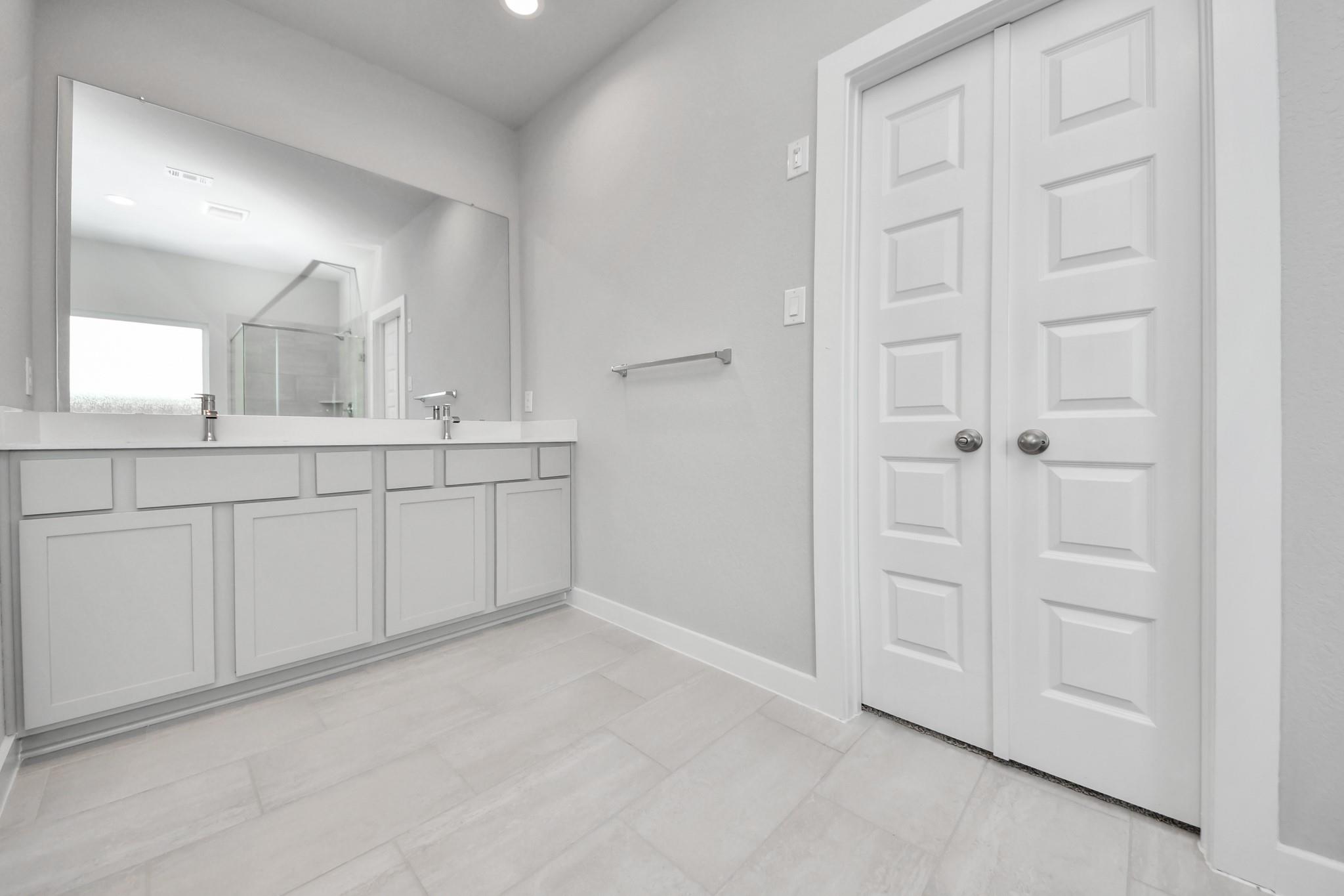 11707 Leafy Laurel Drive