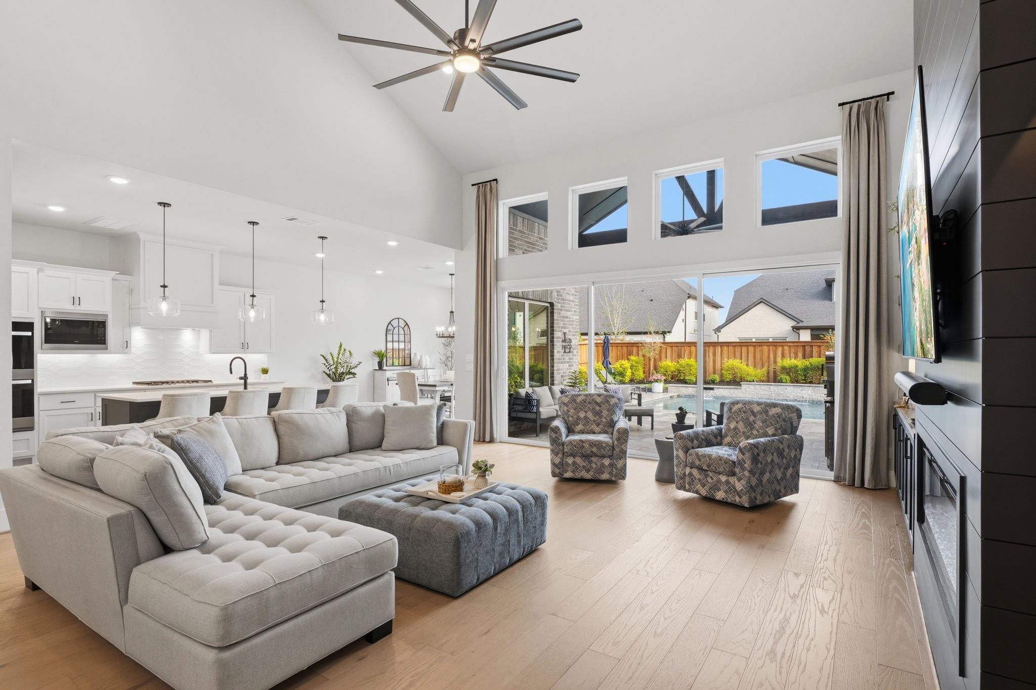 4708 Lorelai Lane