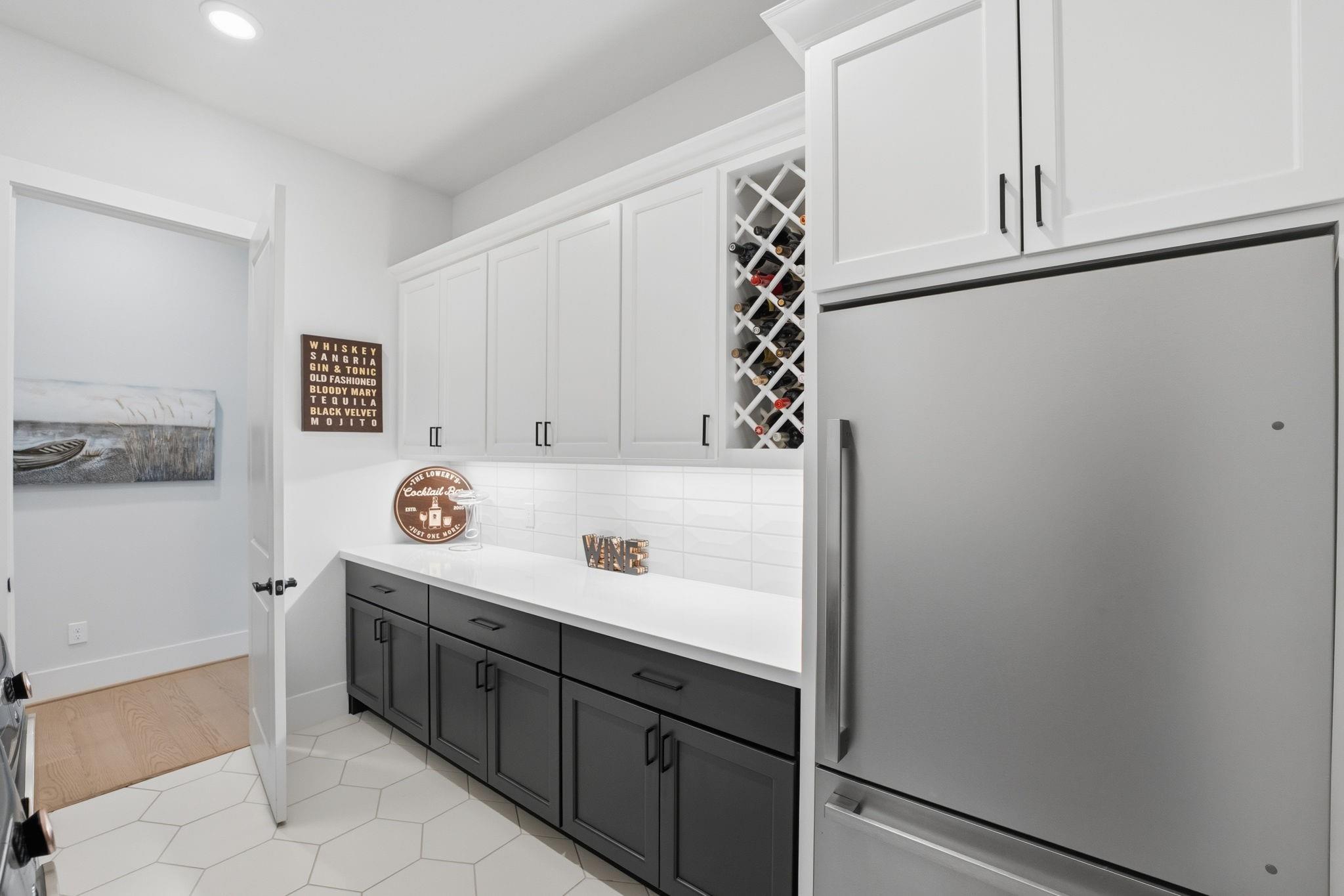 4708 Lorelai Lane