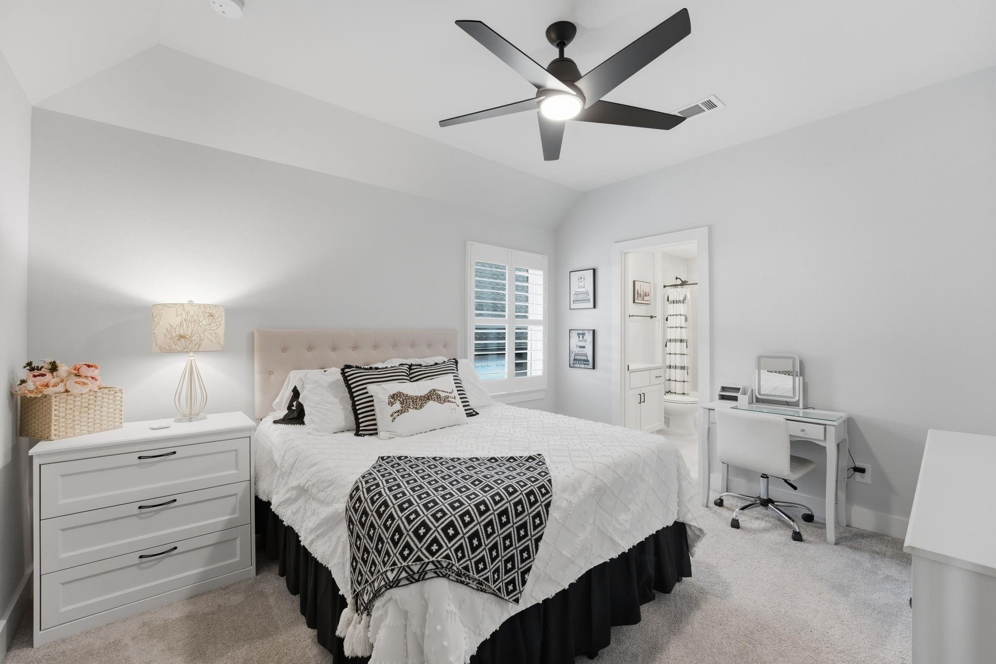 4708 Lorelai Lane