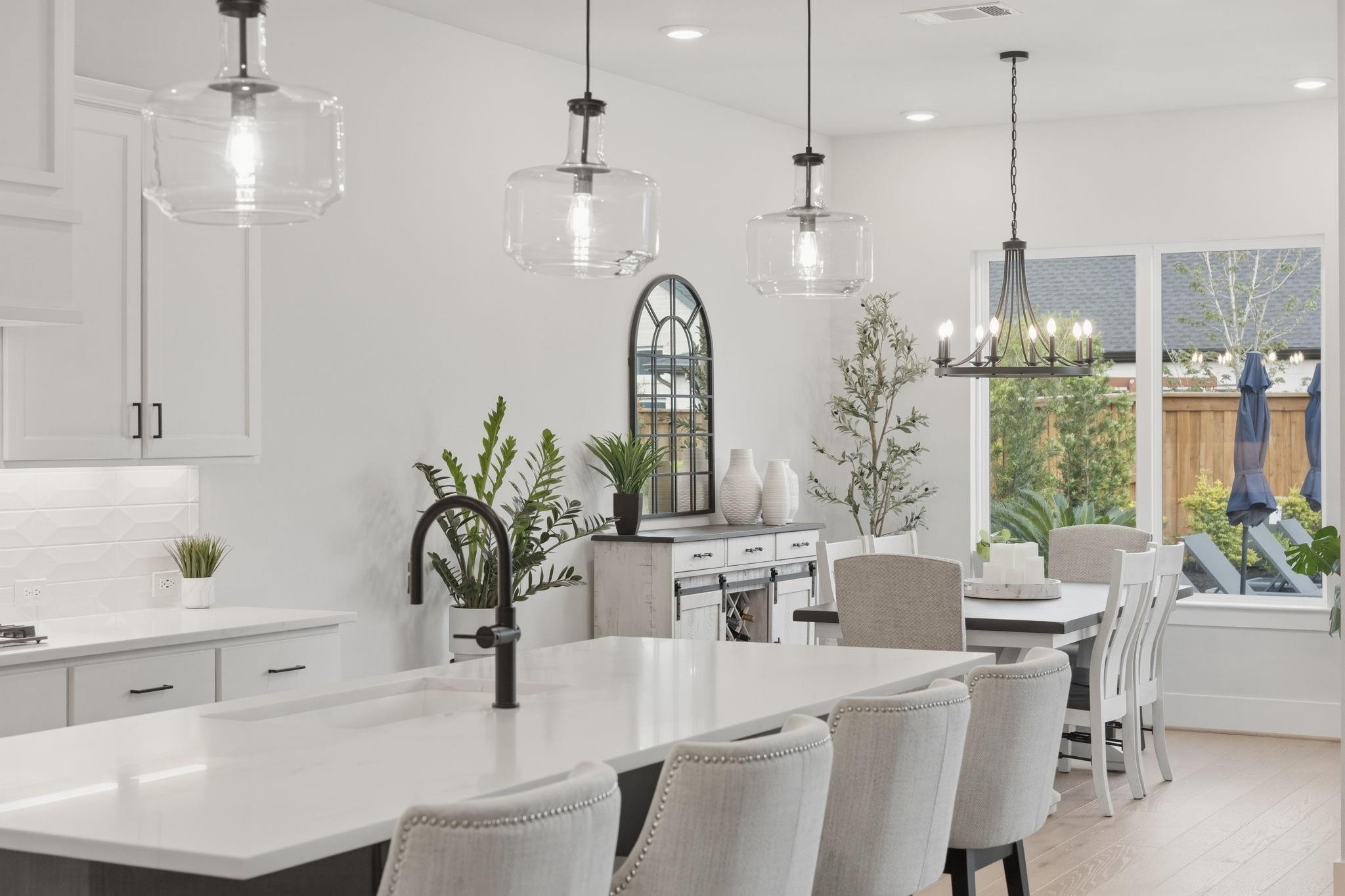 4708 Lorelai Lane