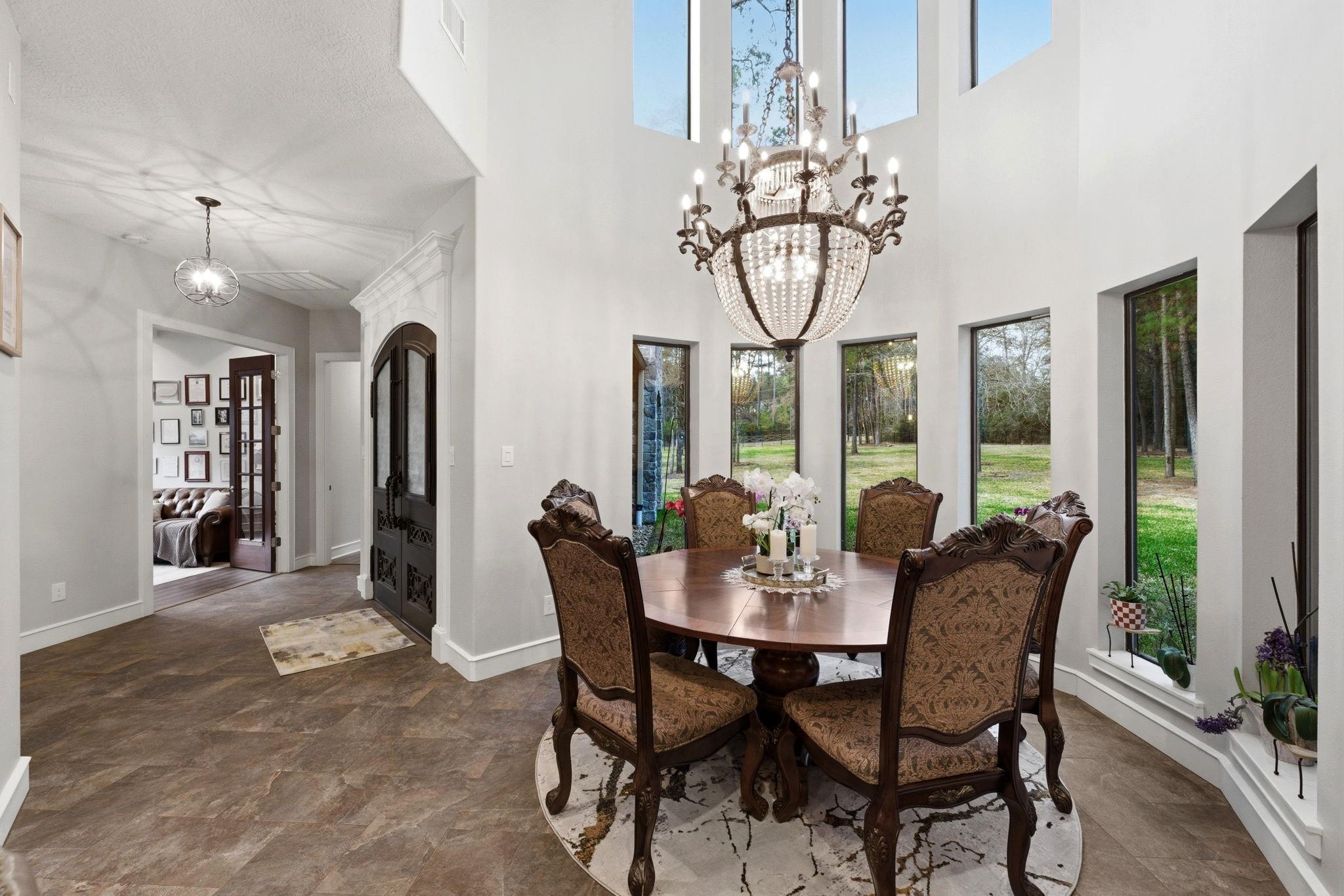 280 Sundog Road