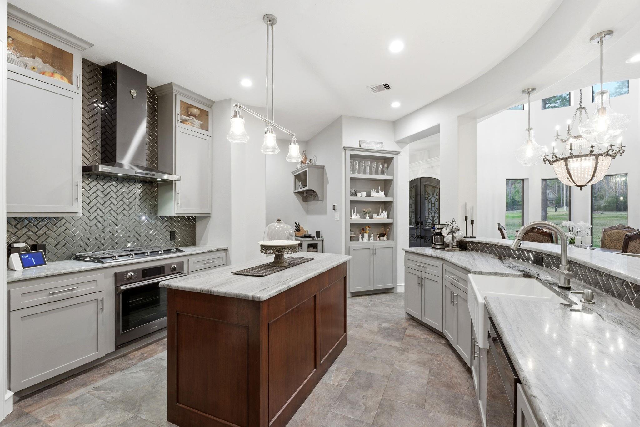 280 Sundog Road