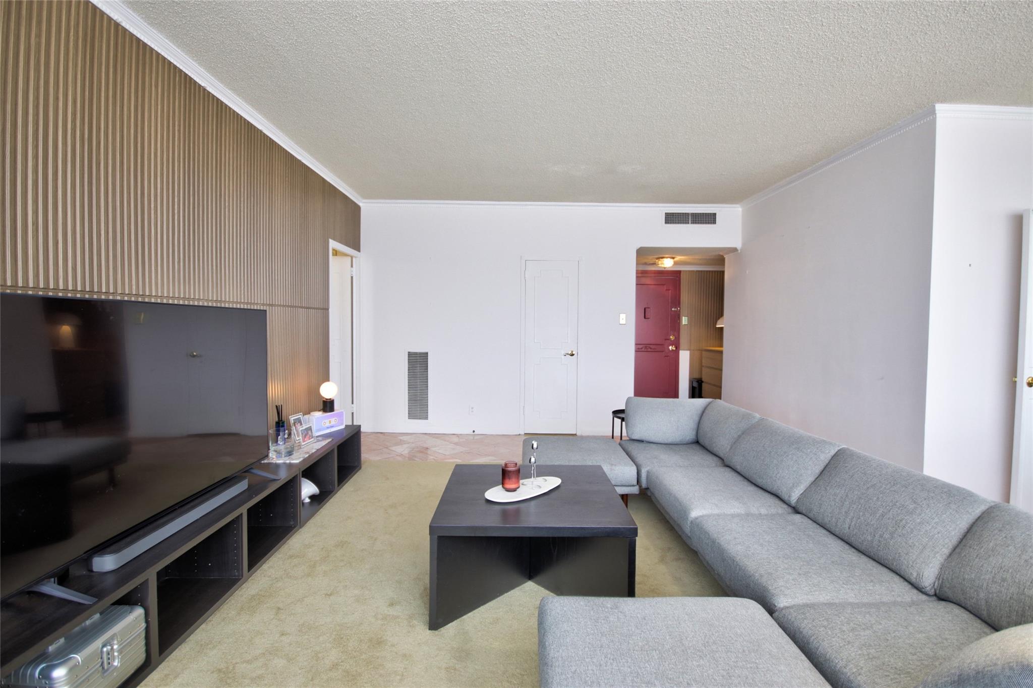 2701 Westheimer Road # 7H