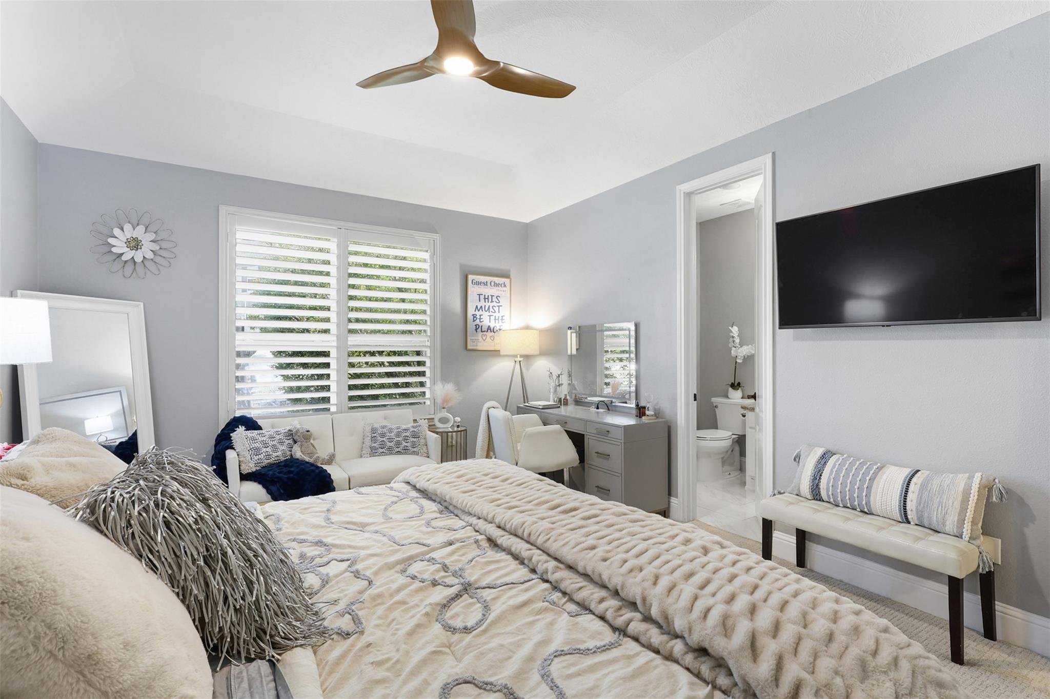 17707 Country Cove