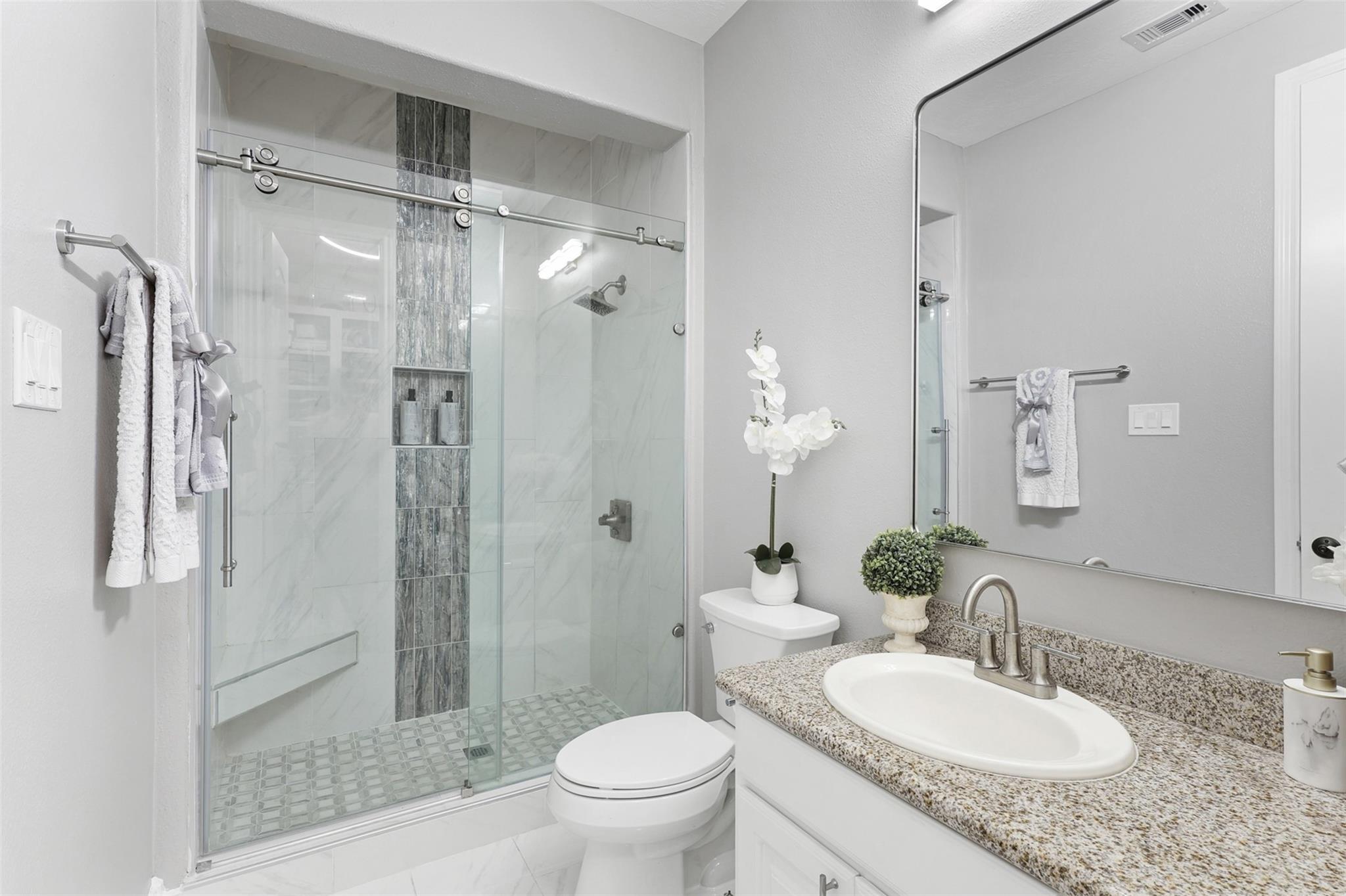 17707 Country Cove