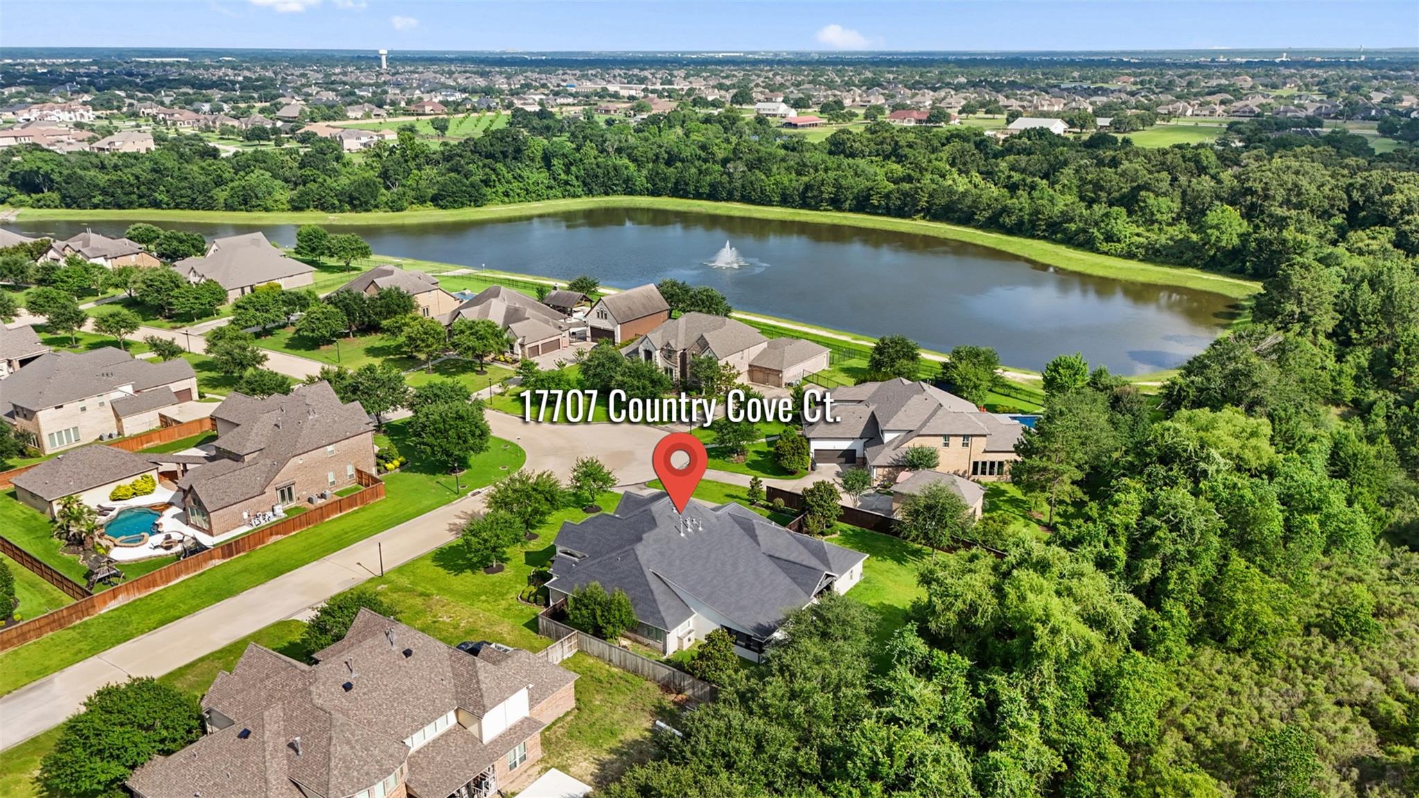 17707 Country Cove