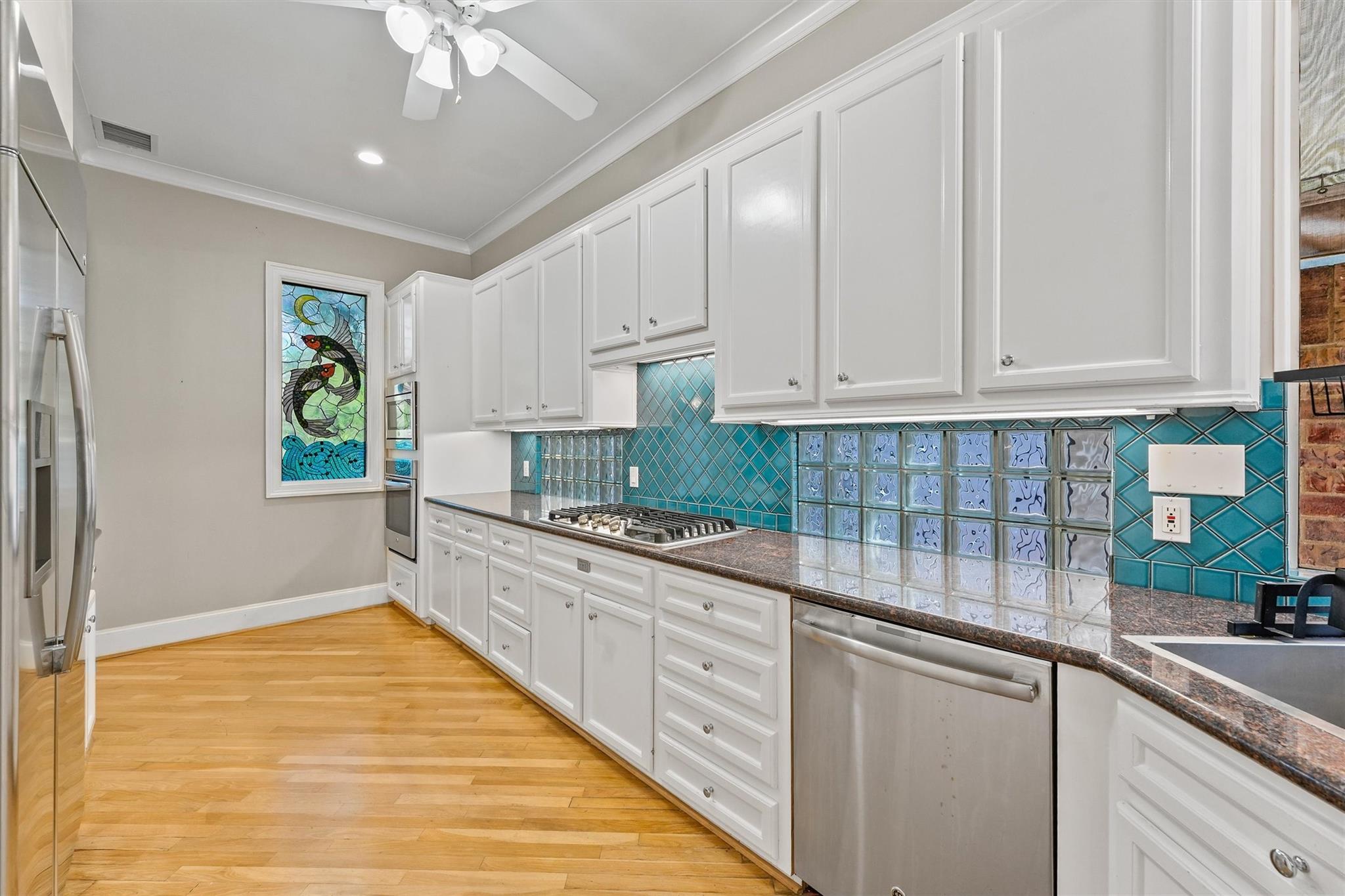 3106 Sackett Street