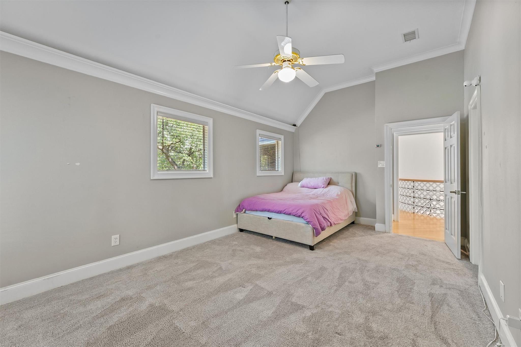 3106 Sackett Street