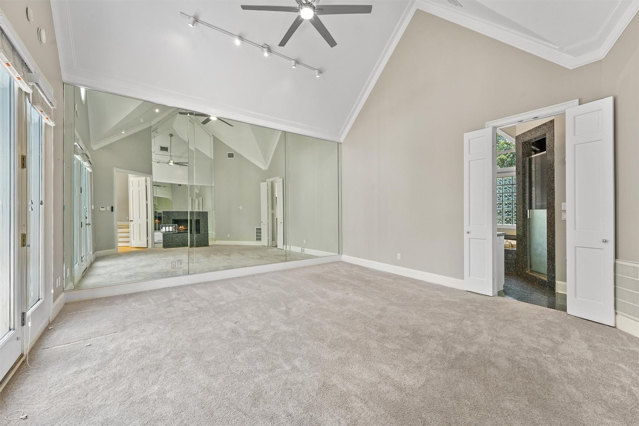 3106 Sackett Street
