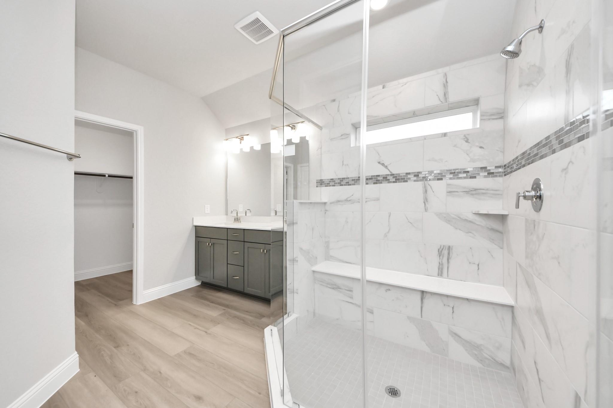 1609 Willow Oak Way