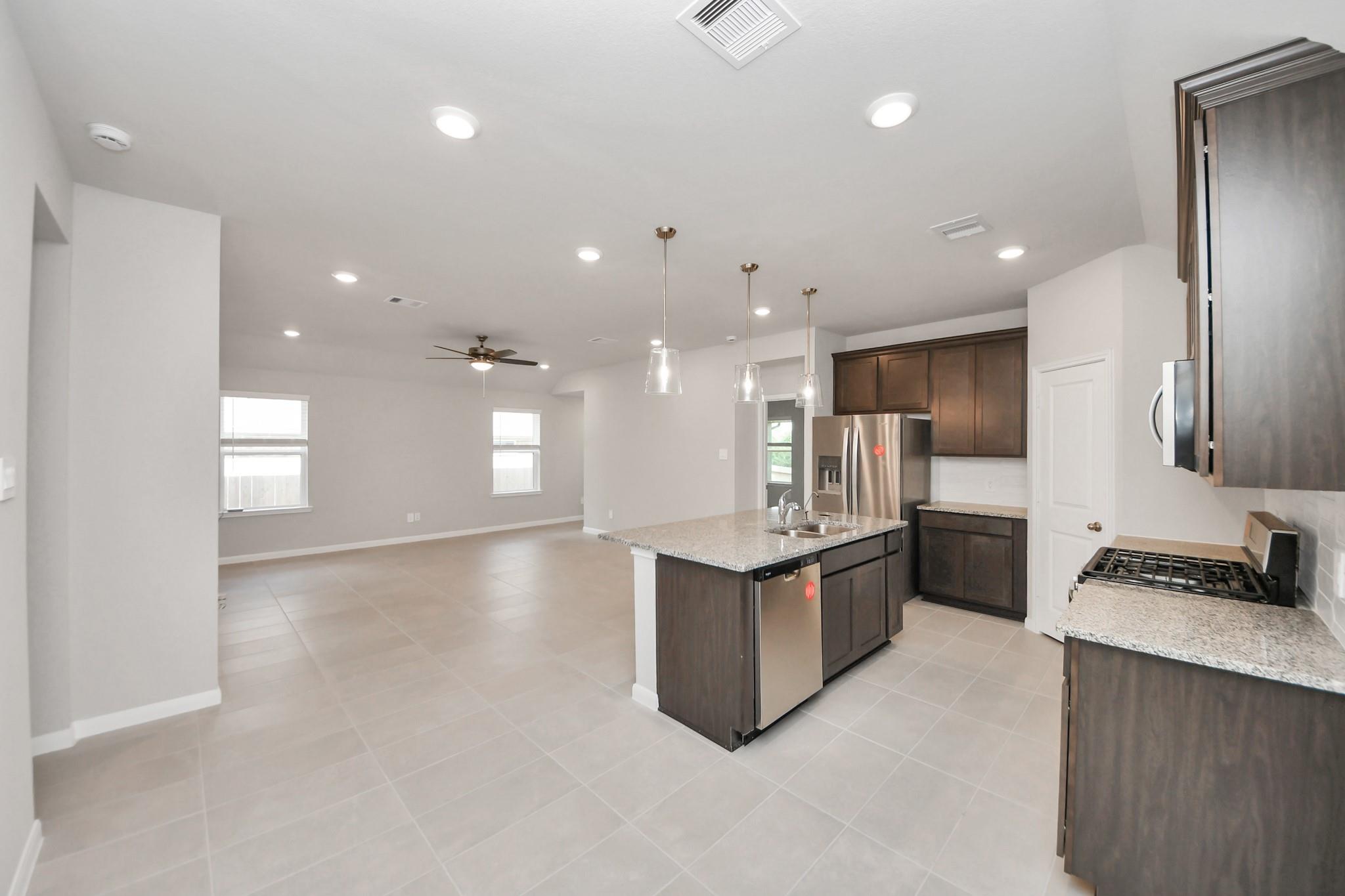 19580 Stripe Hill Bend