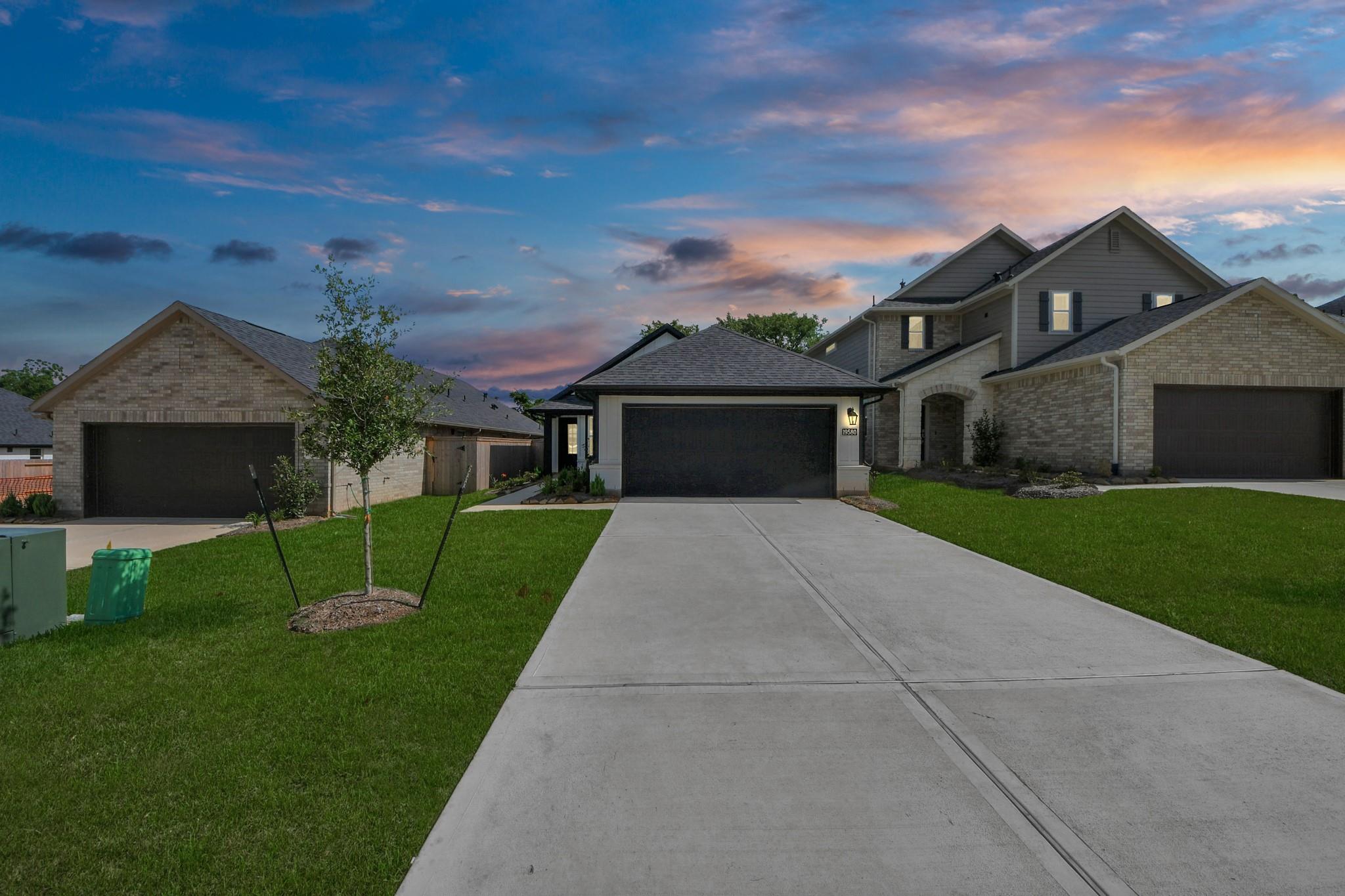 19580 Stripe Hill Bend