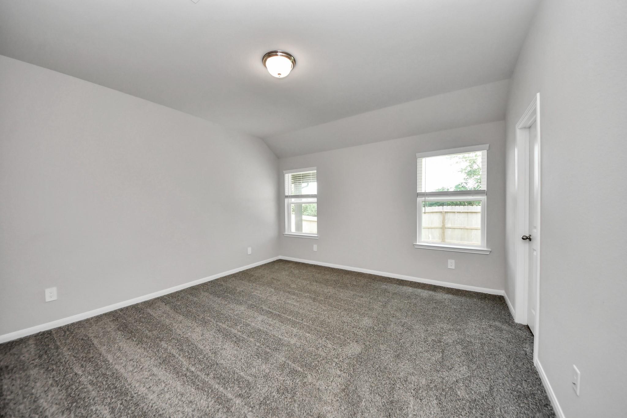 19580 Stripe Hill Bend