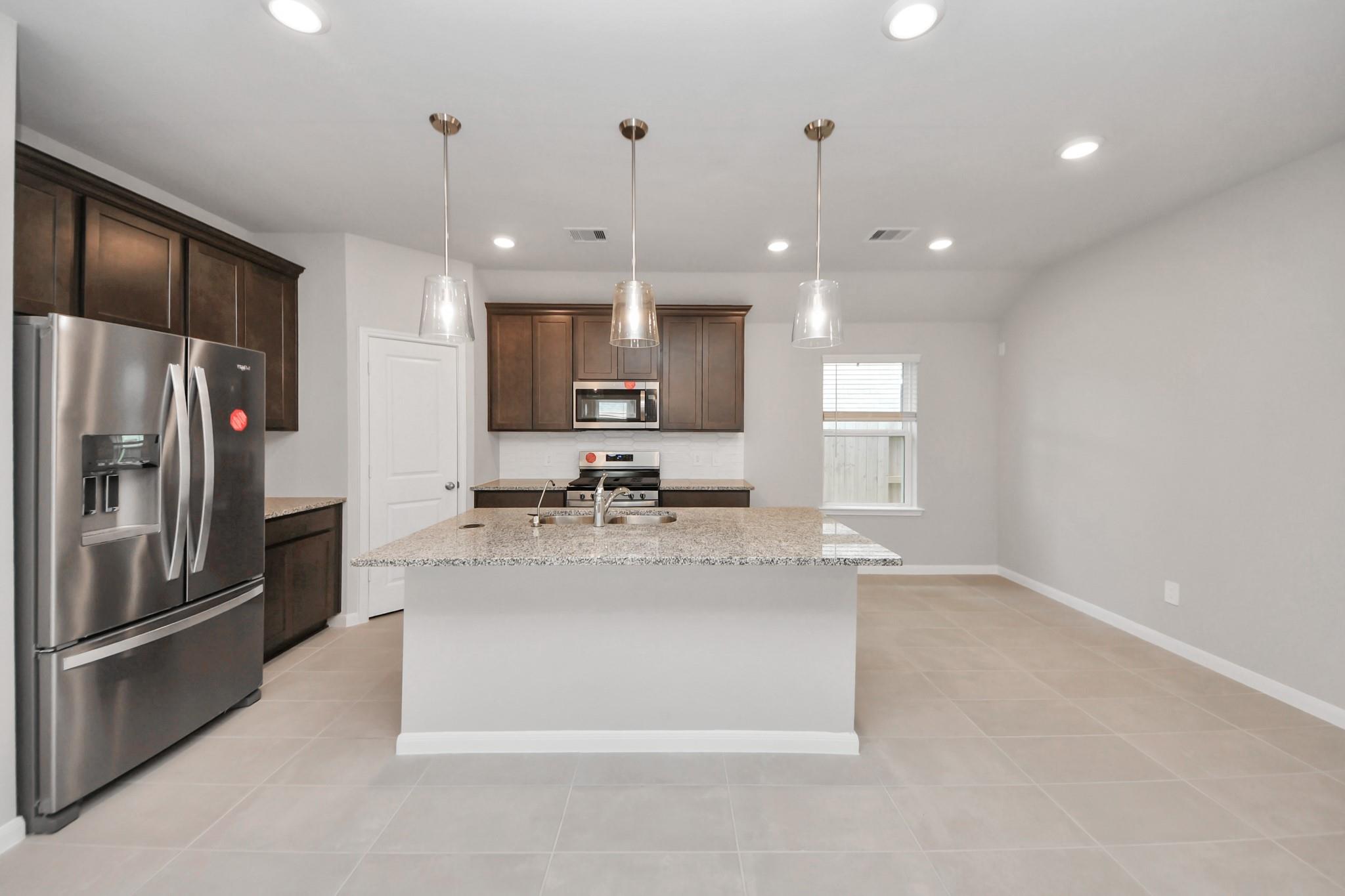 19580 Stripe Hill Bend