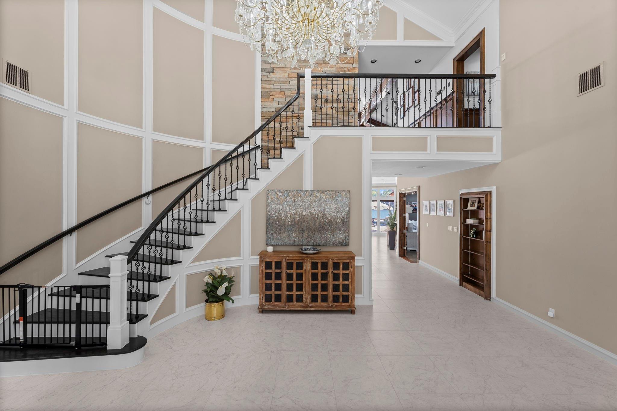 40 La Jolla Circle