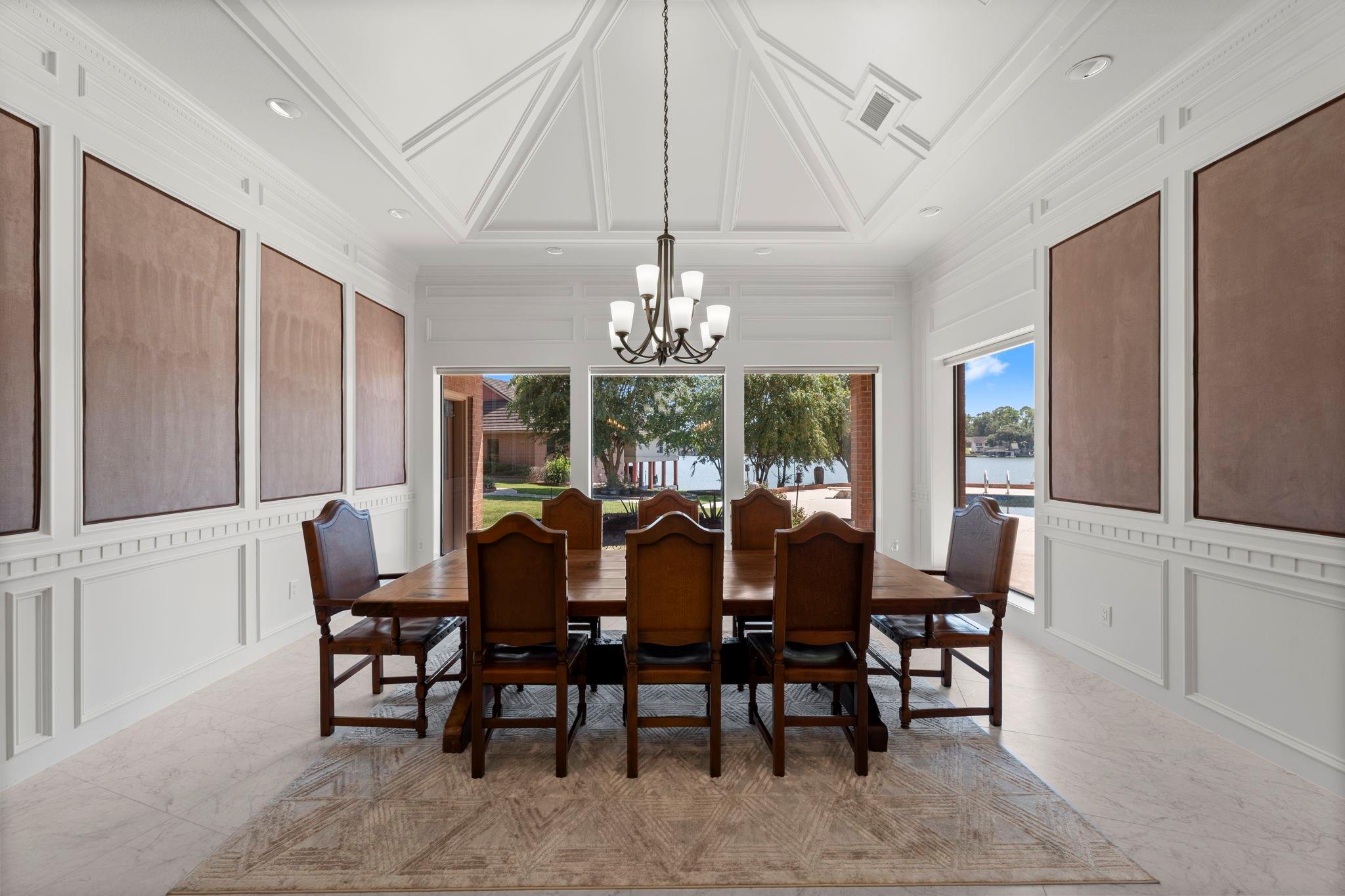 40 La Jolla Circle
