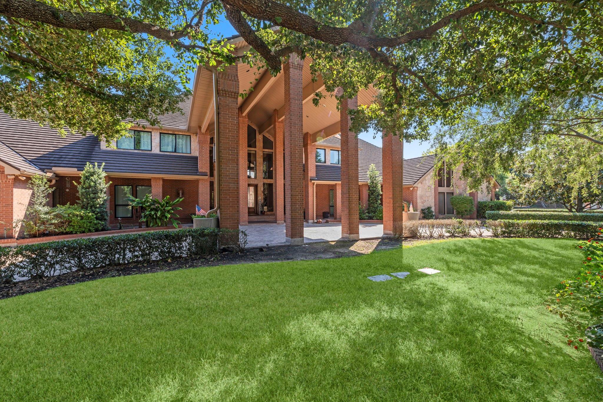 40 La Jolla Circle
