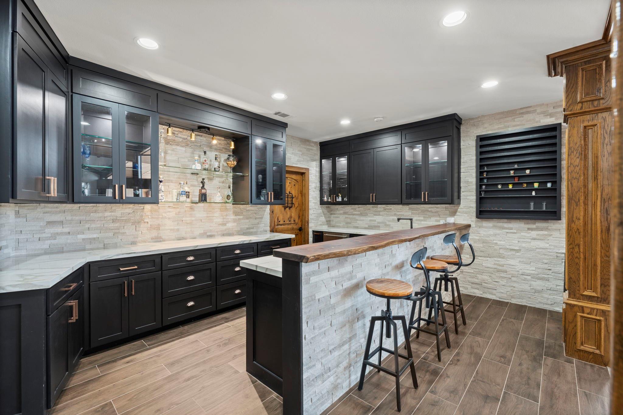 40 La Jolla Circle