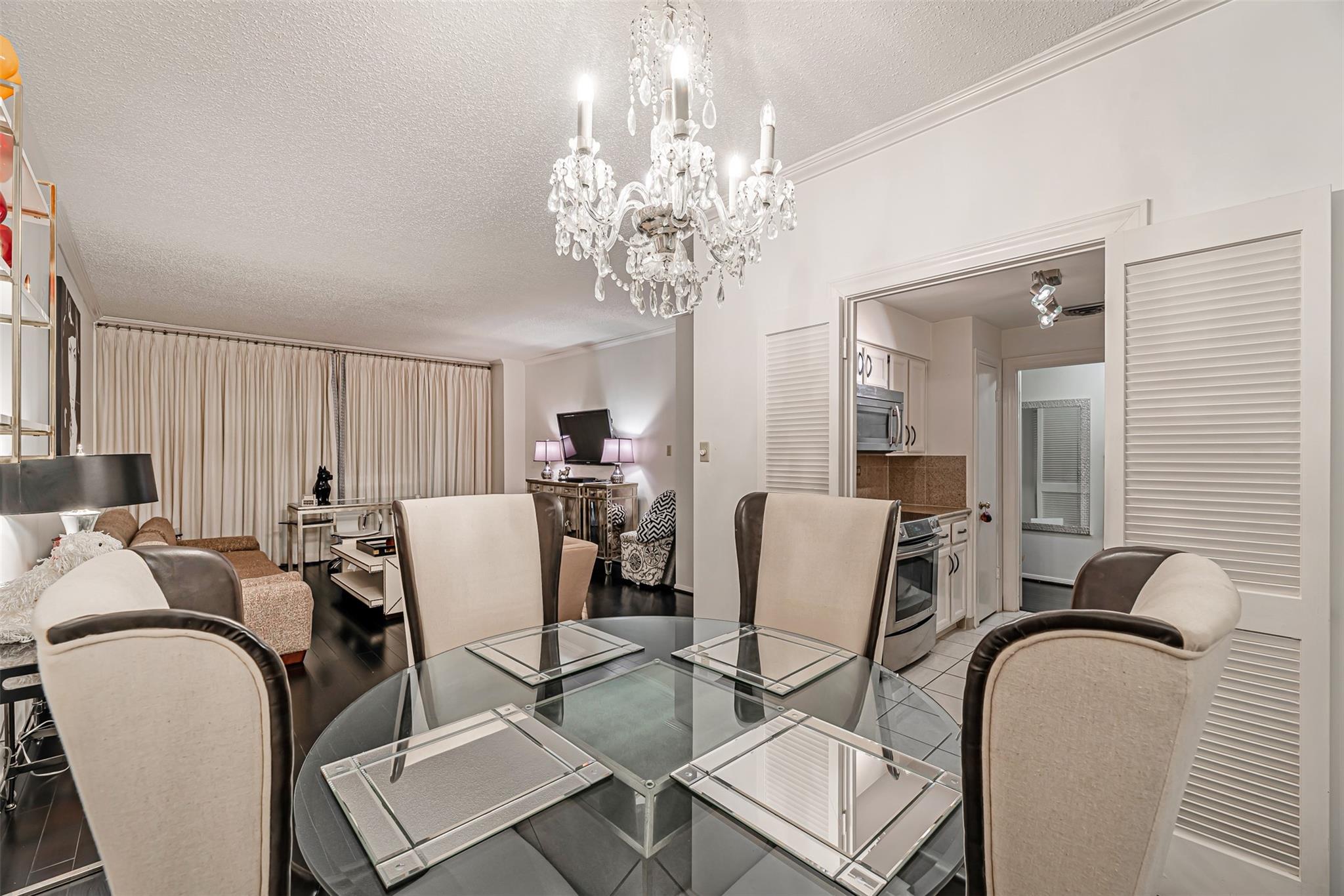 661 Bering Drive # 404