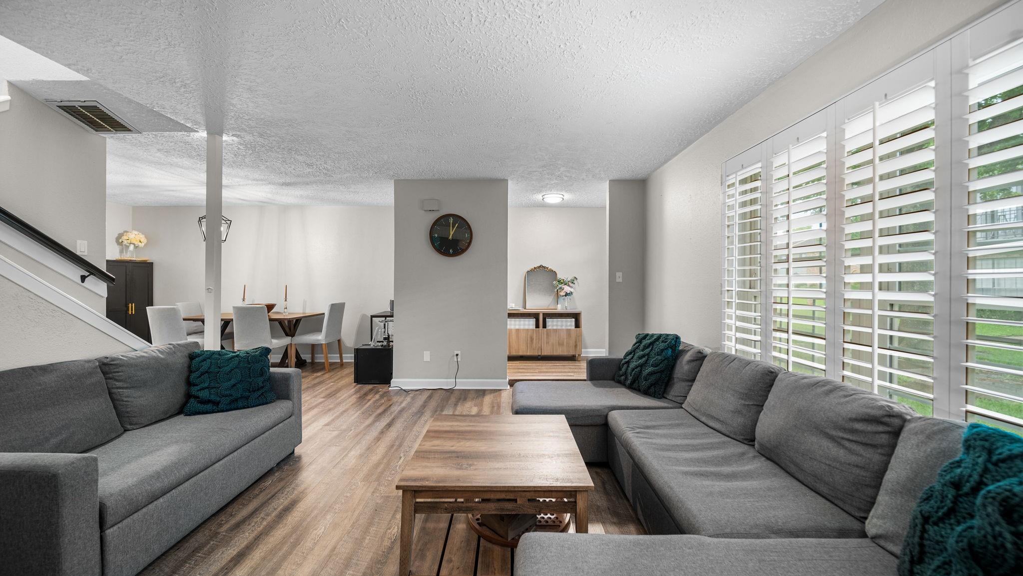 3936 Laura Leigh Drive