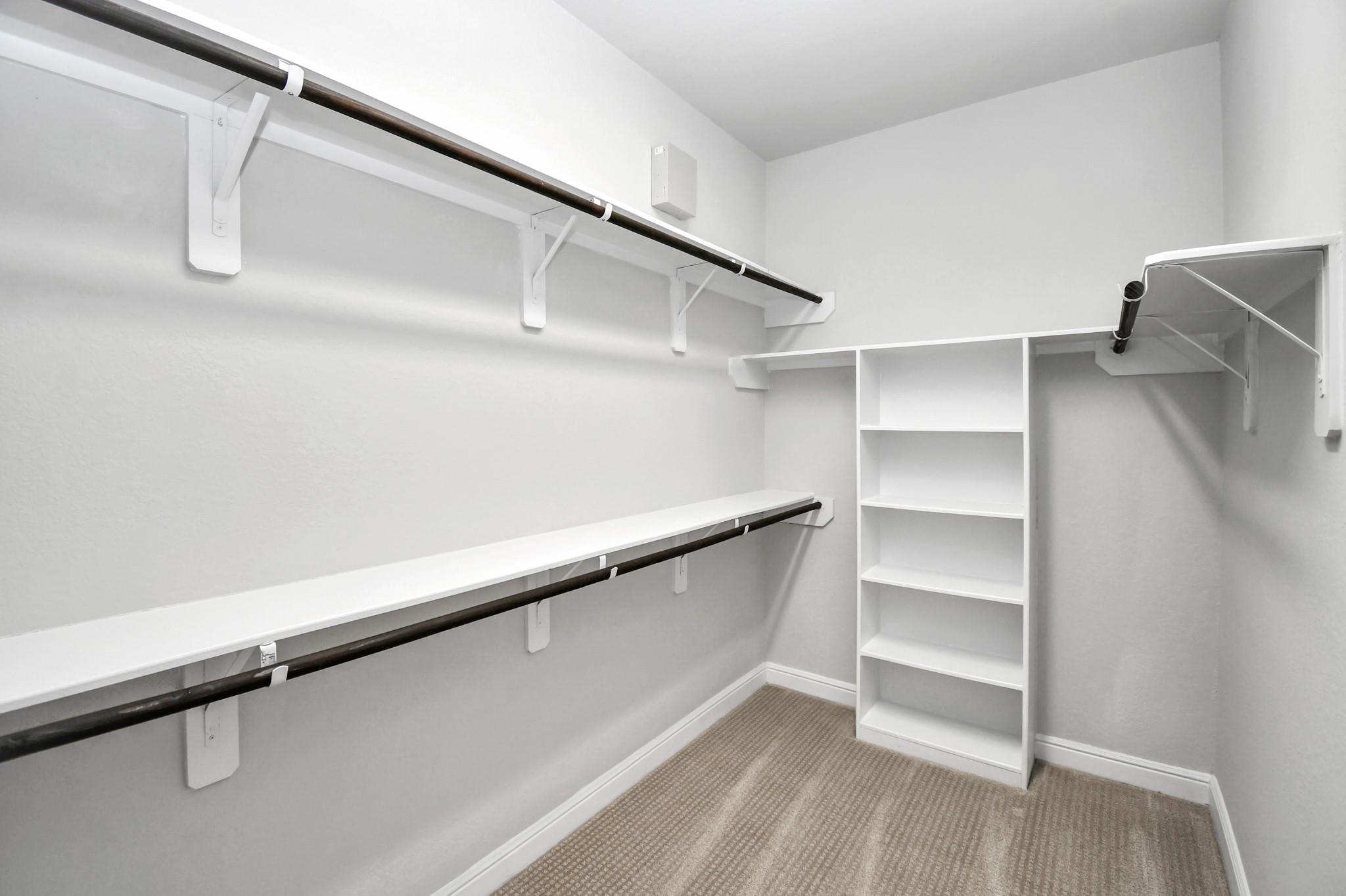 2031 Bradbury Forest Drive