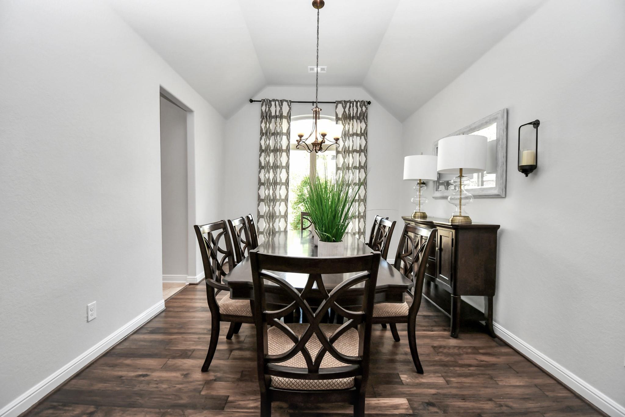 2031 Bradbury Forest Drive