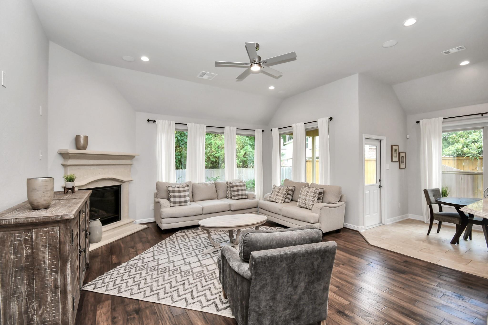 2031 Bradbury Forest Drive