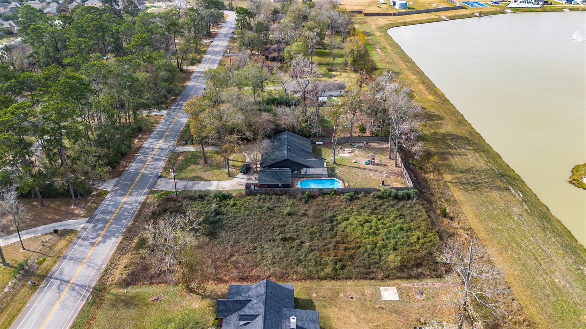 1012 Chateau Woods Parkway Drive