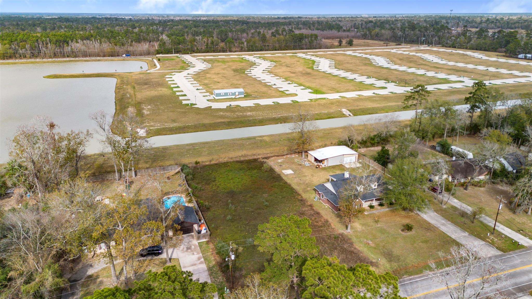 1012 Chateau Woods Parkway Drive