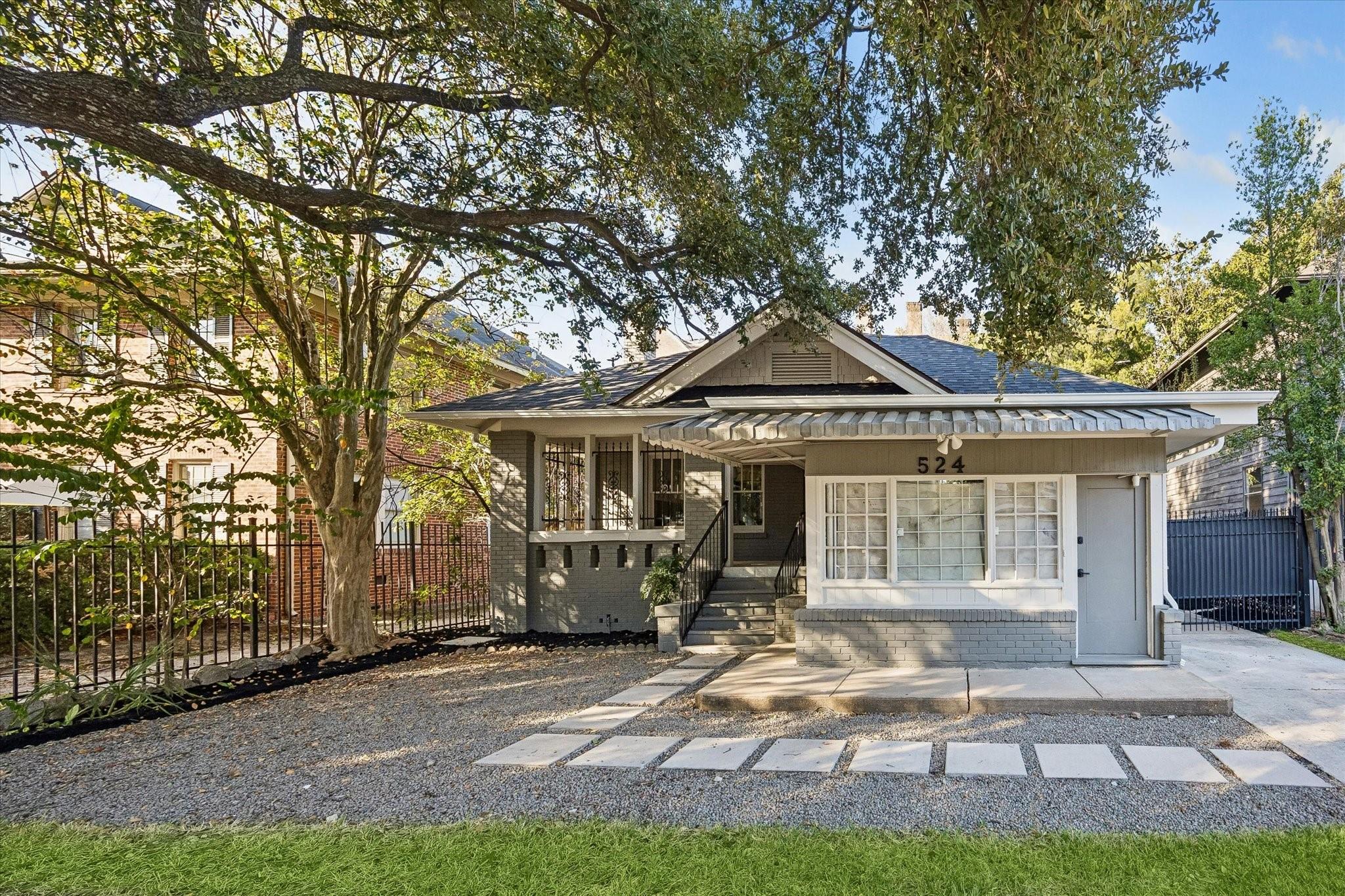 524 Hawthorne Street