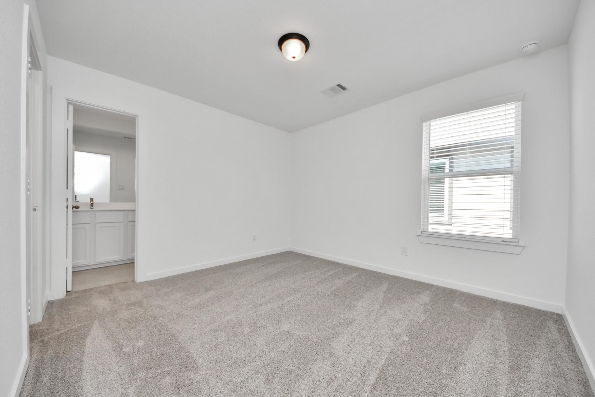 3077 Spoolwood Trail