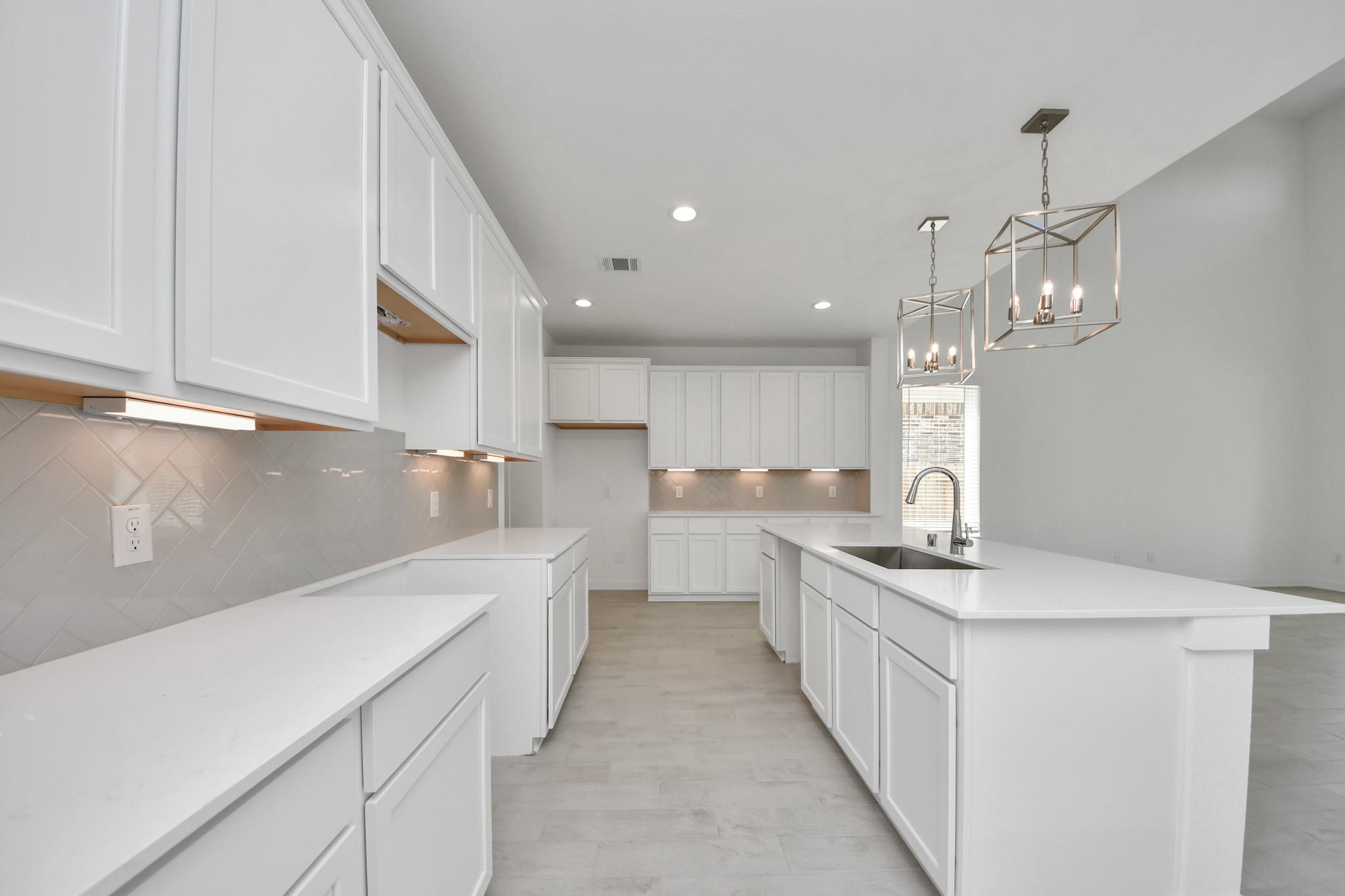 3077 Spoolwood Trail