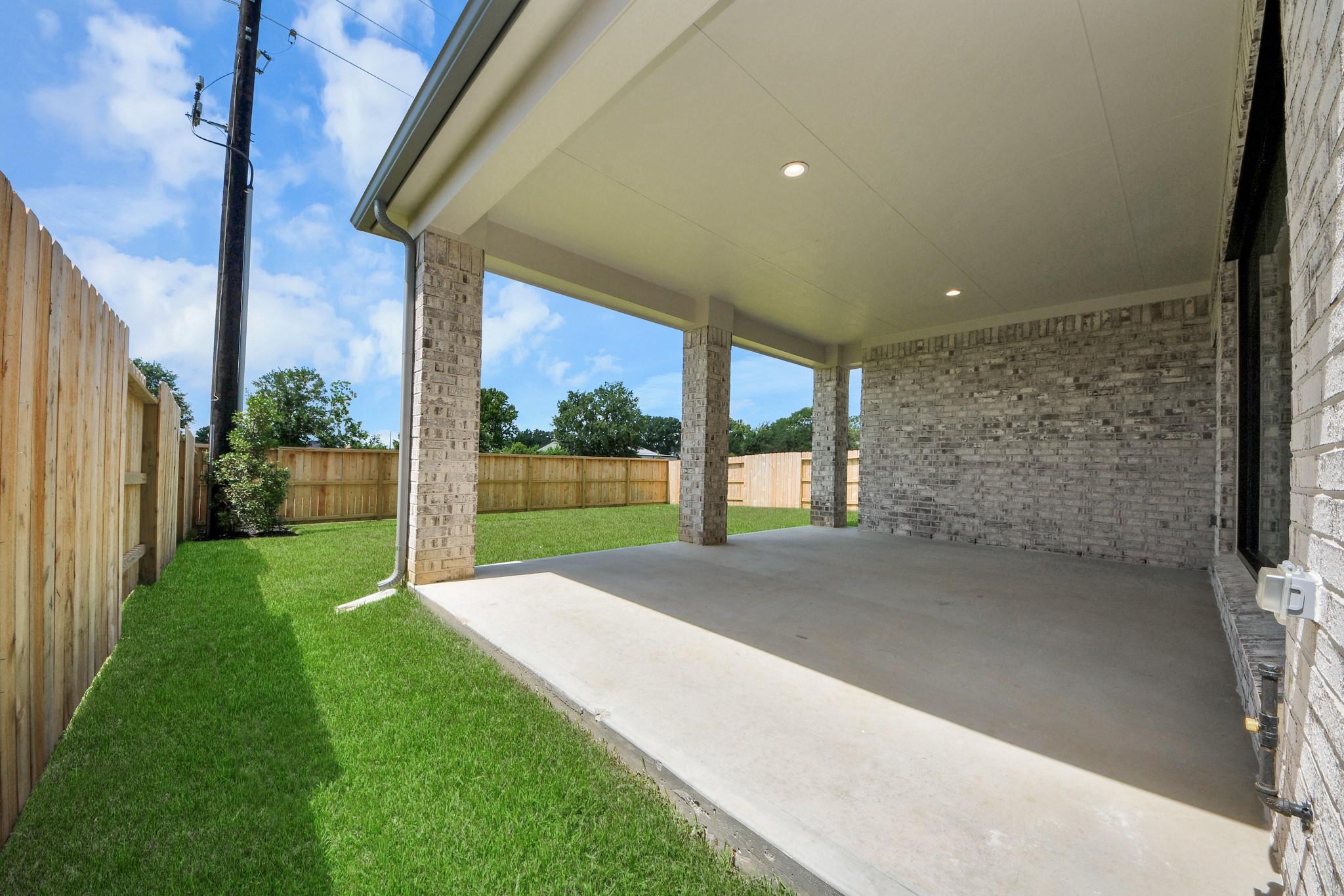 3077 Spoolwood Trail