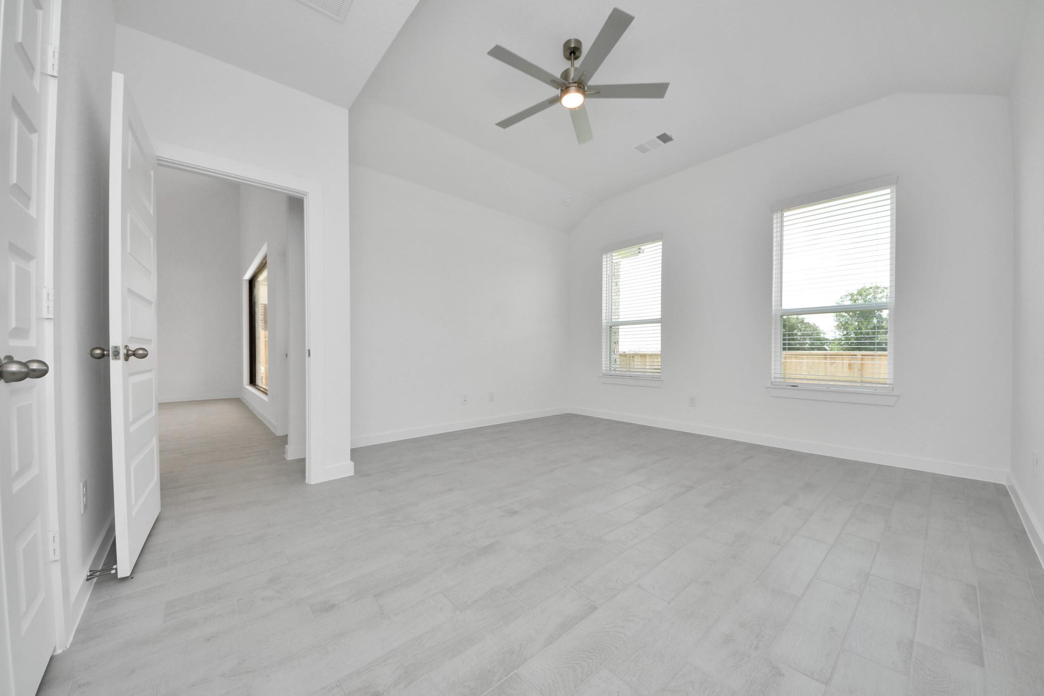 3077 Spoolwood Trail