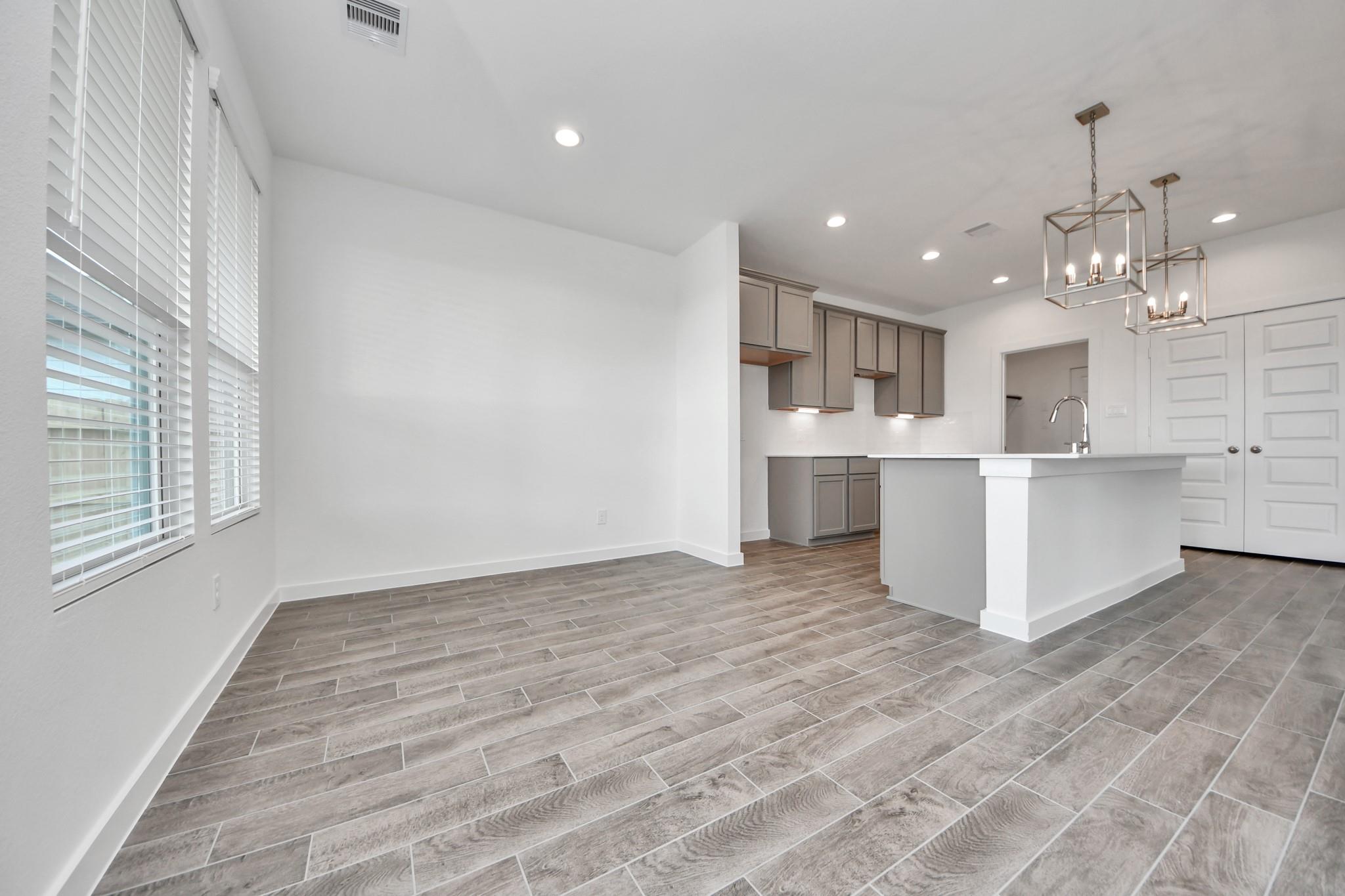 5850 Madison Trail Drive