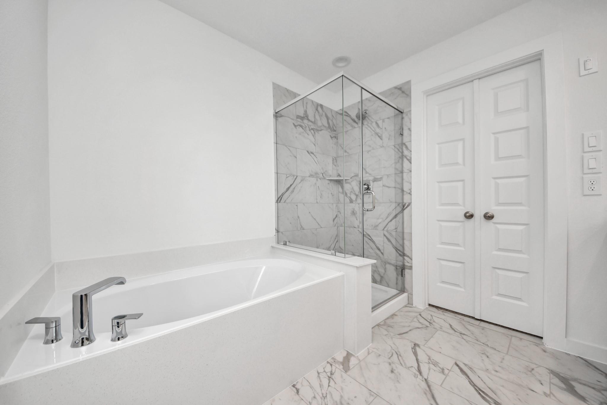 5850 Madison Trail Drive