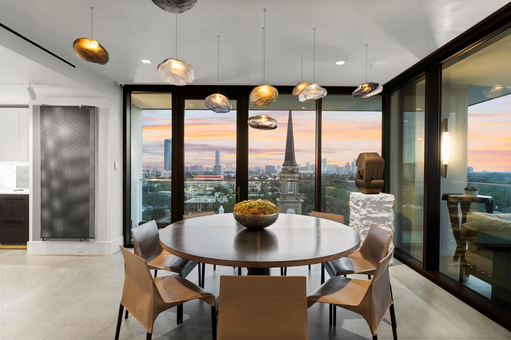 3433 Westheimer Road # 1005