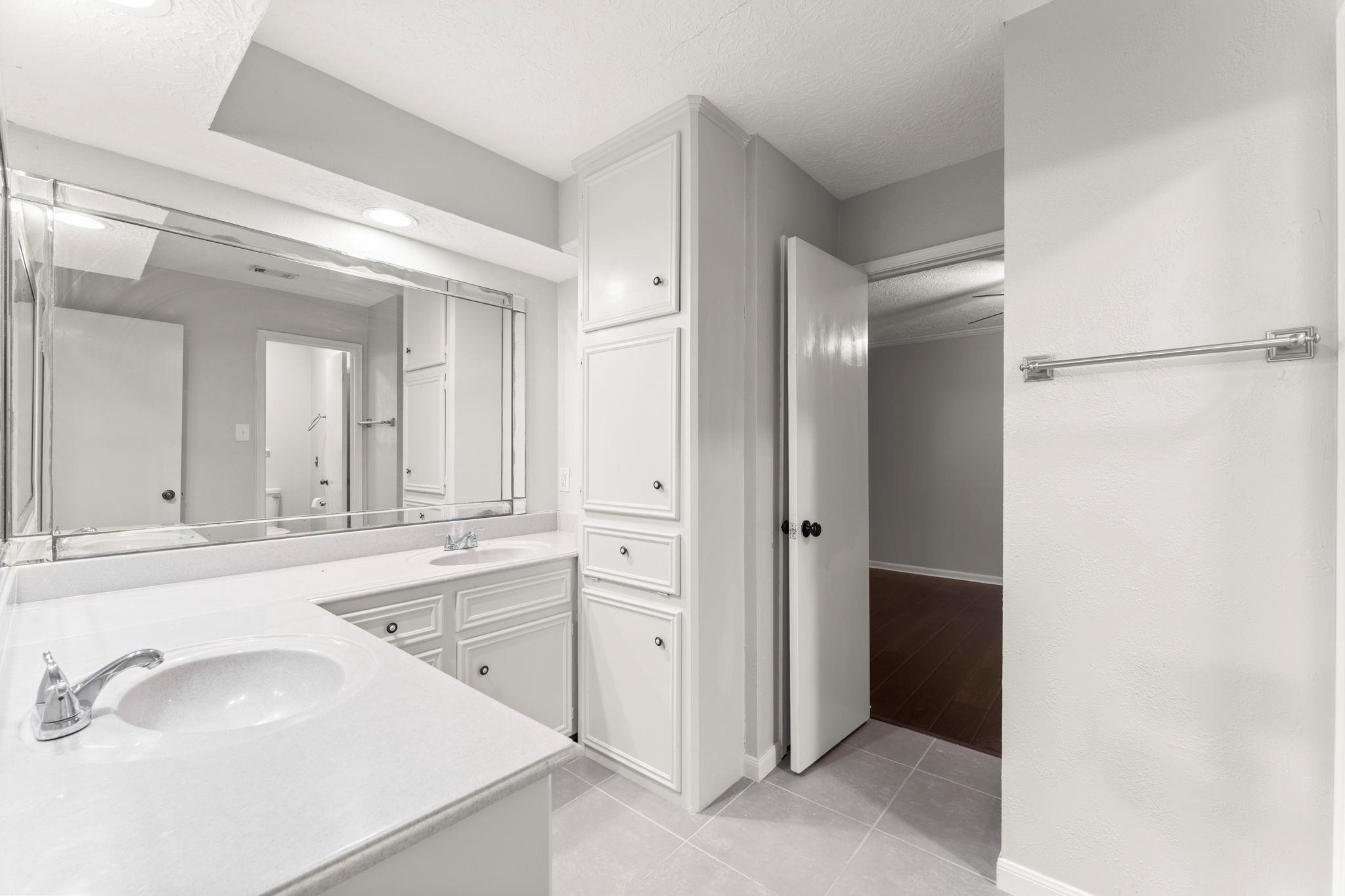 6415 Singing Creek Lane