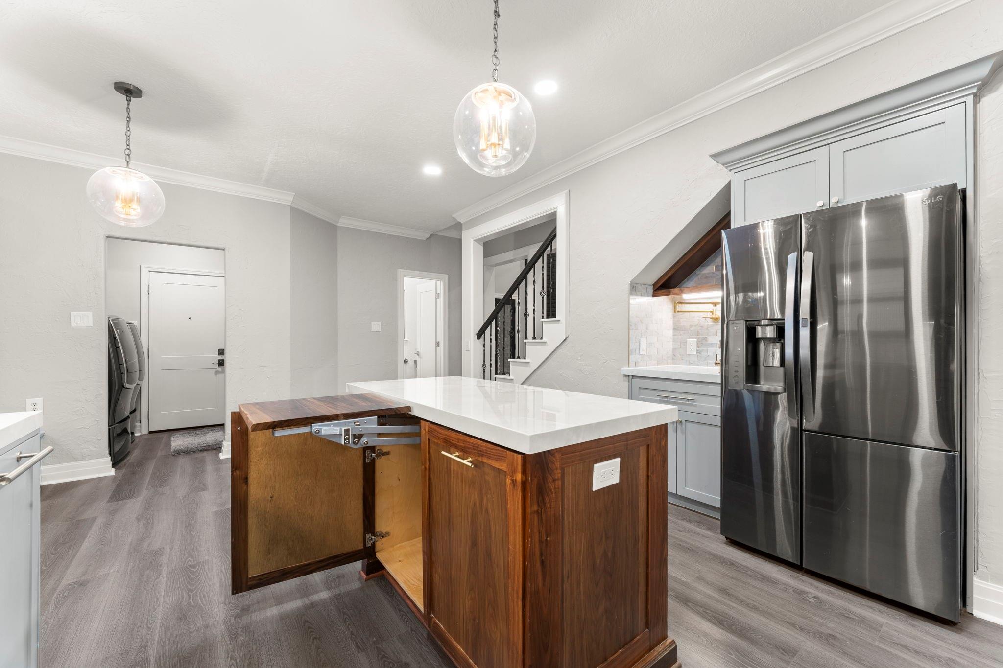 6415 Singing Creek Lane