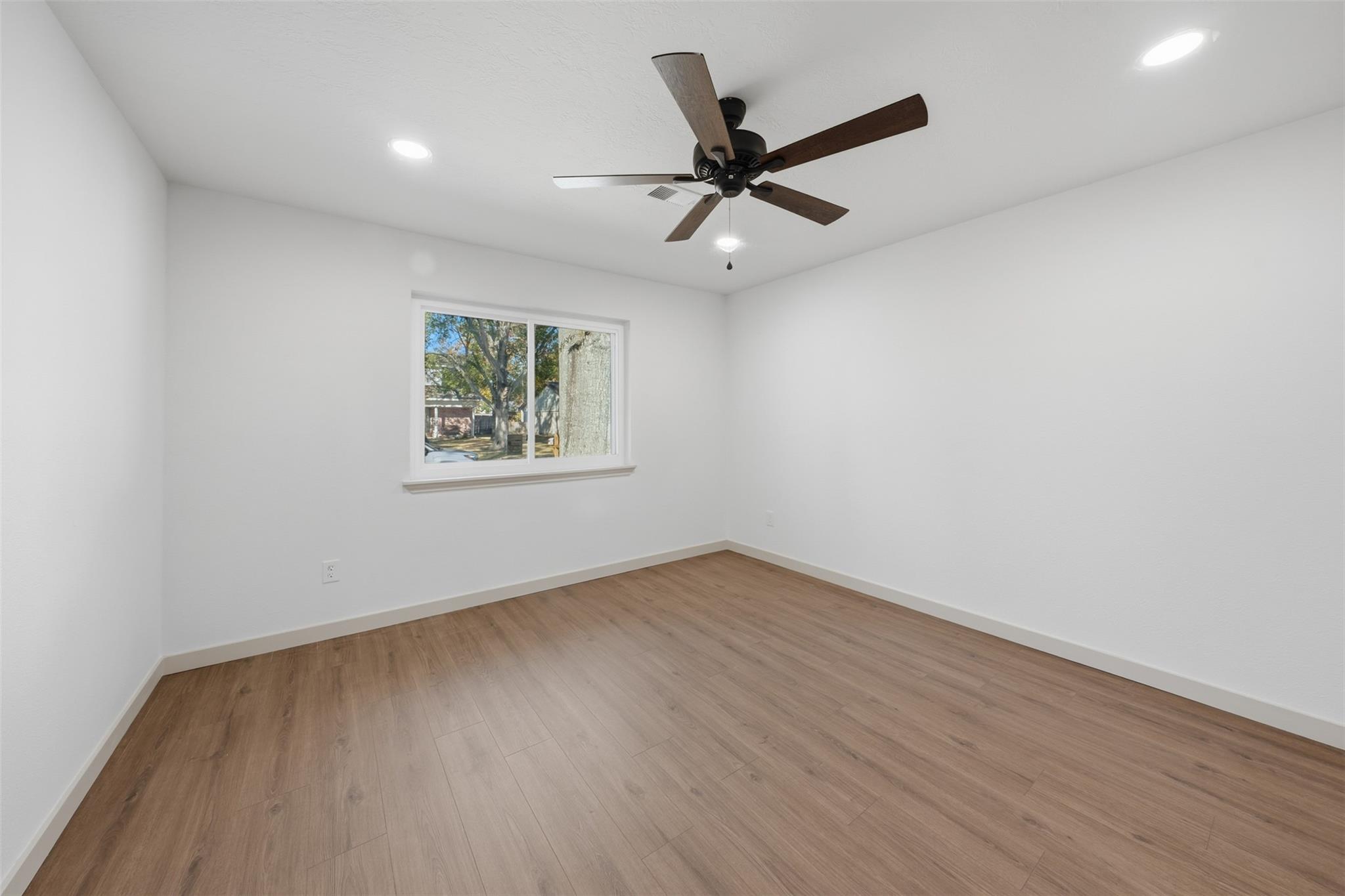 5002 Cedar Creek Drive