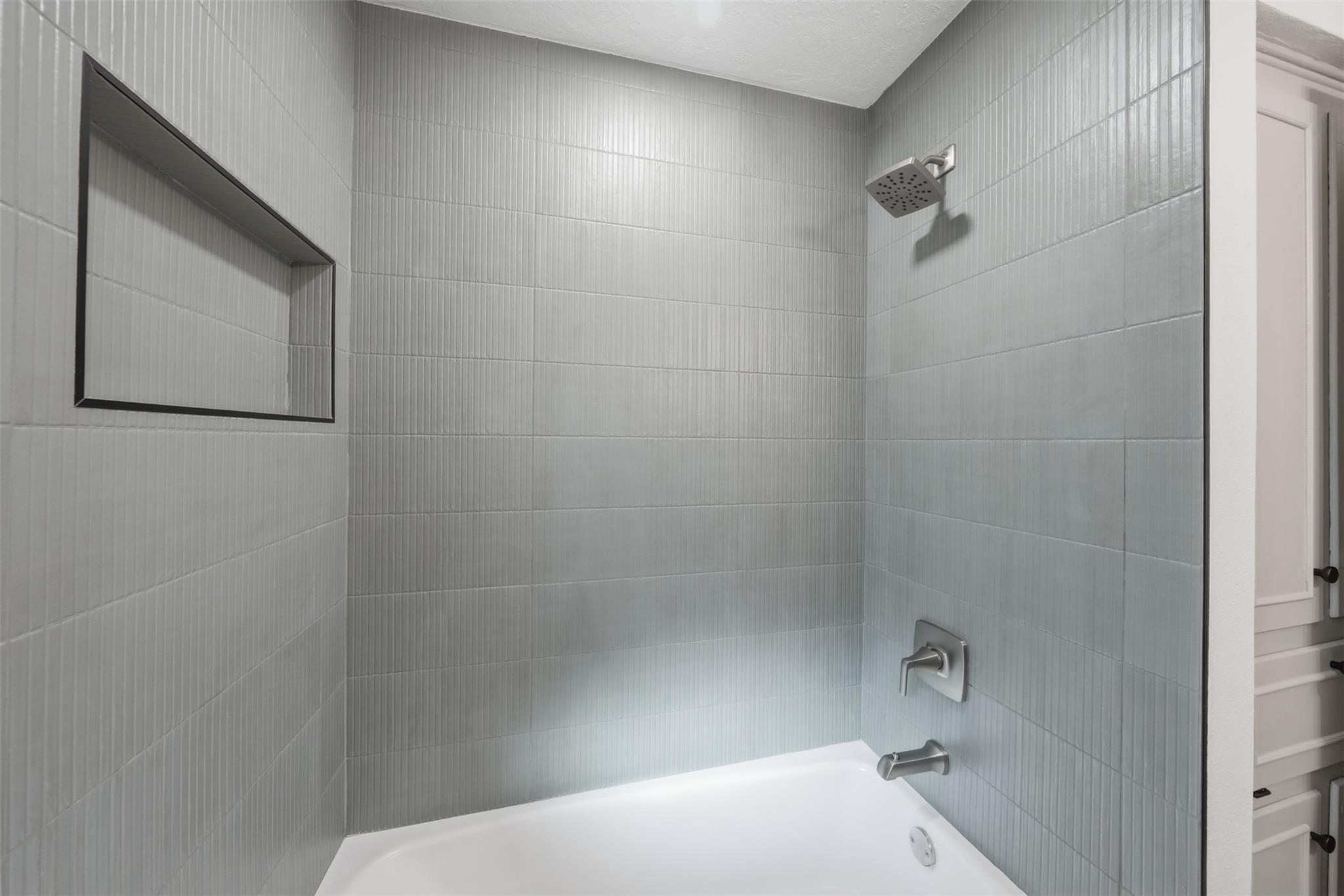 5002 Cedar Creek Drive