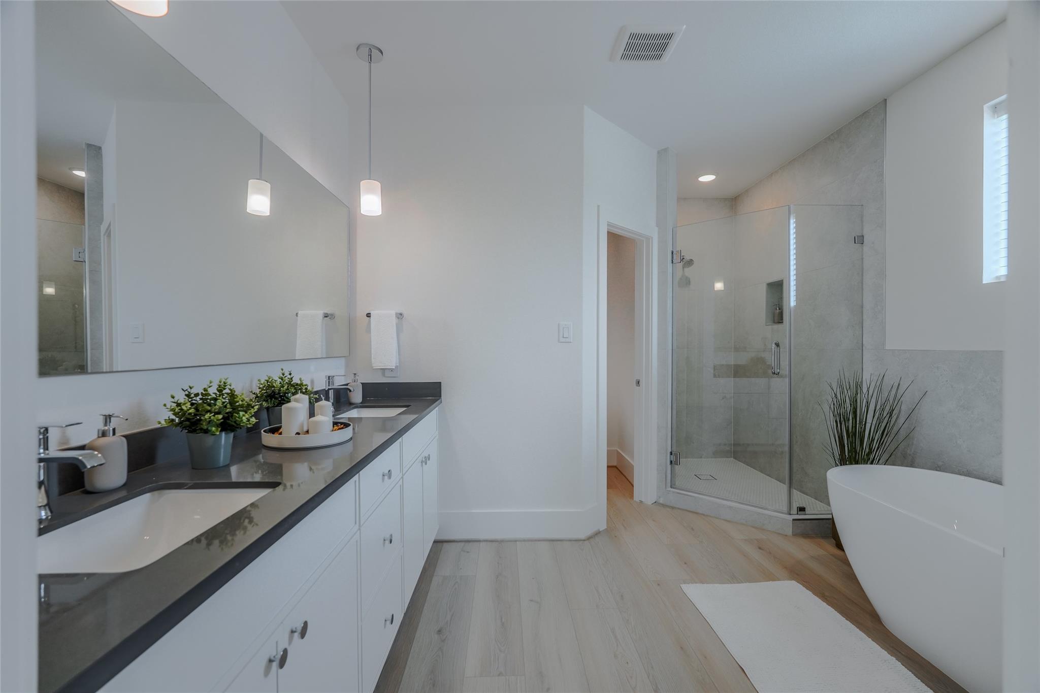 862 Paul Quinn Street Unit B