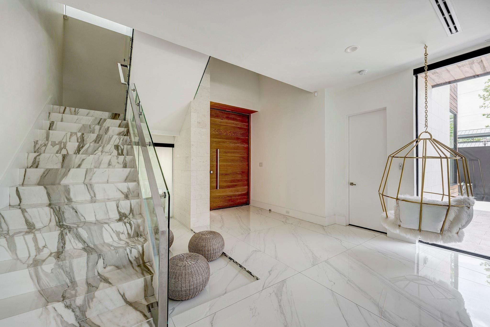 4028 Chatham Lane