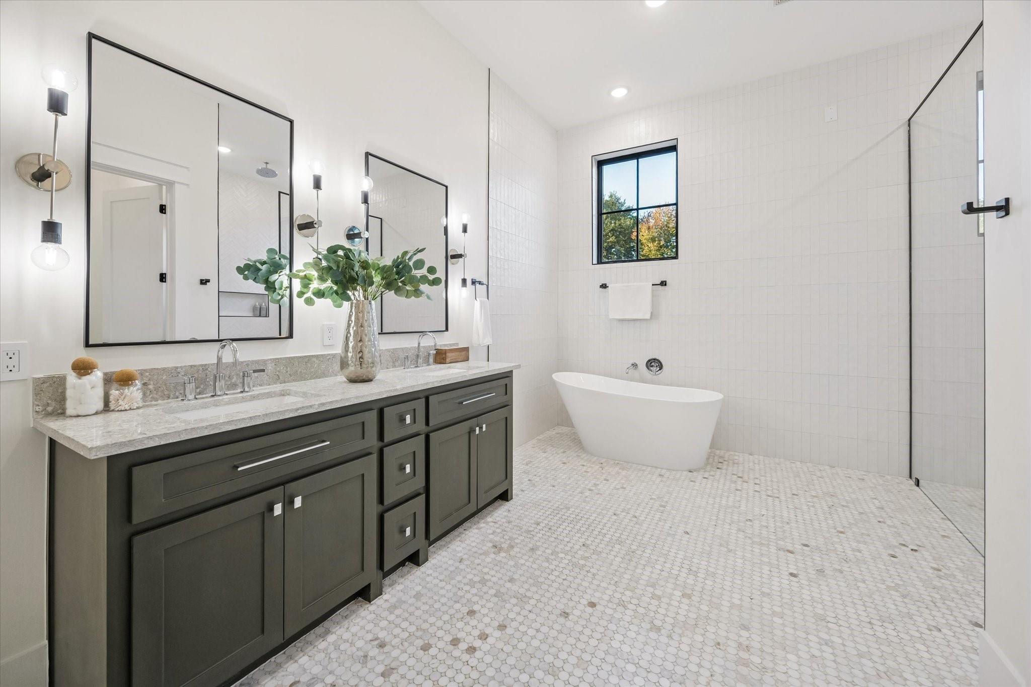 431 W 30th Street
