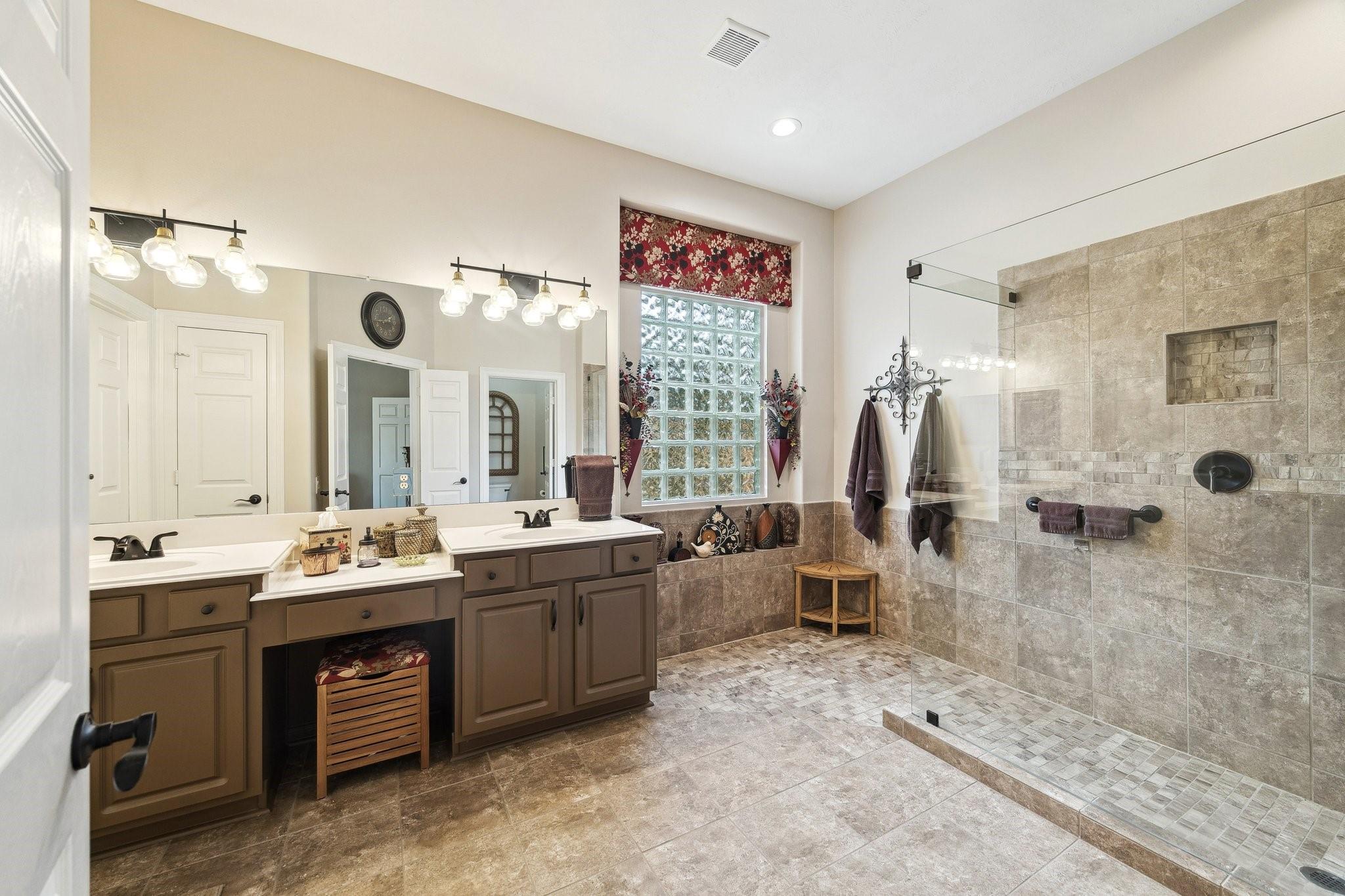 167 E Northcastle Circle