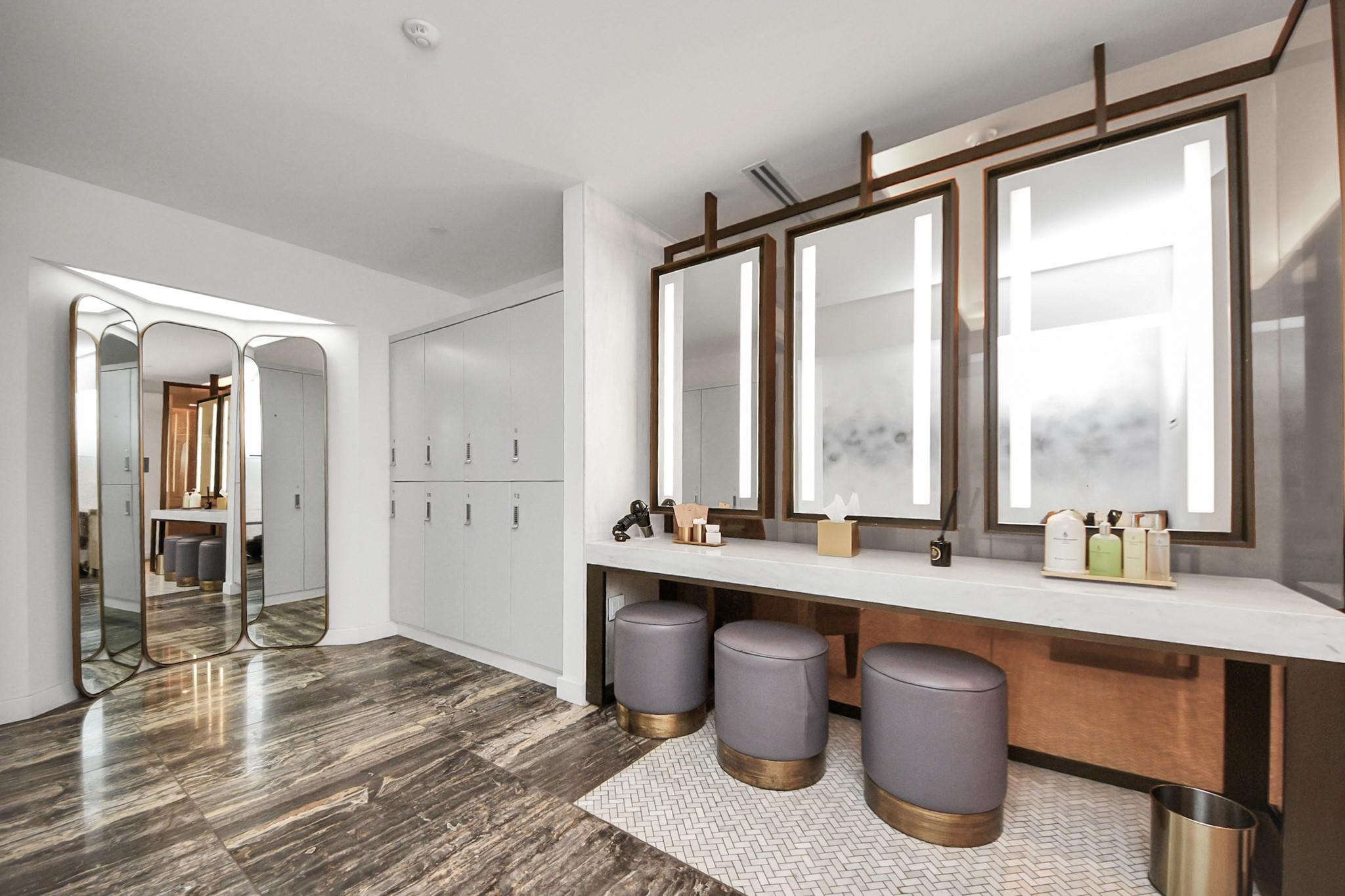 1300 Lamar Street # S9