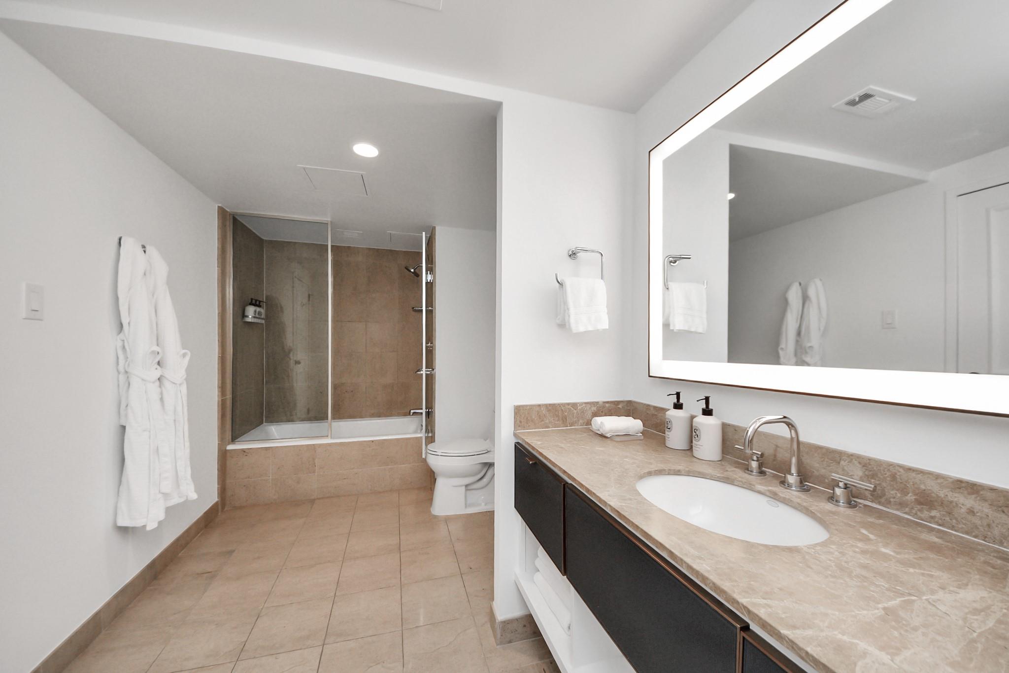 1300 Lamar Street # S9