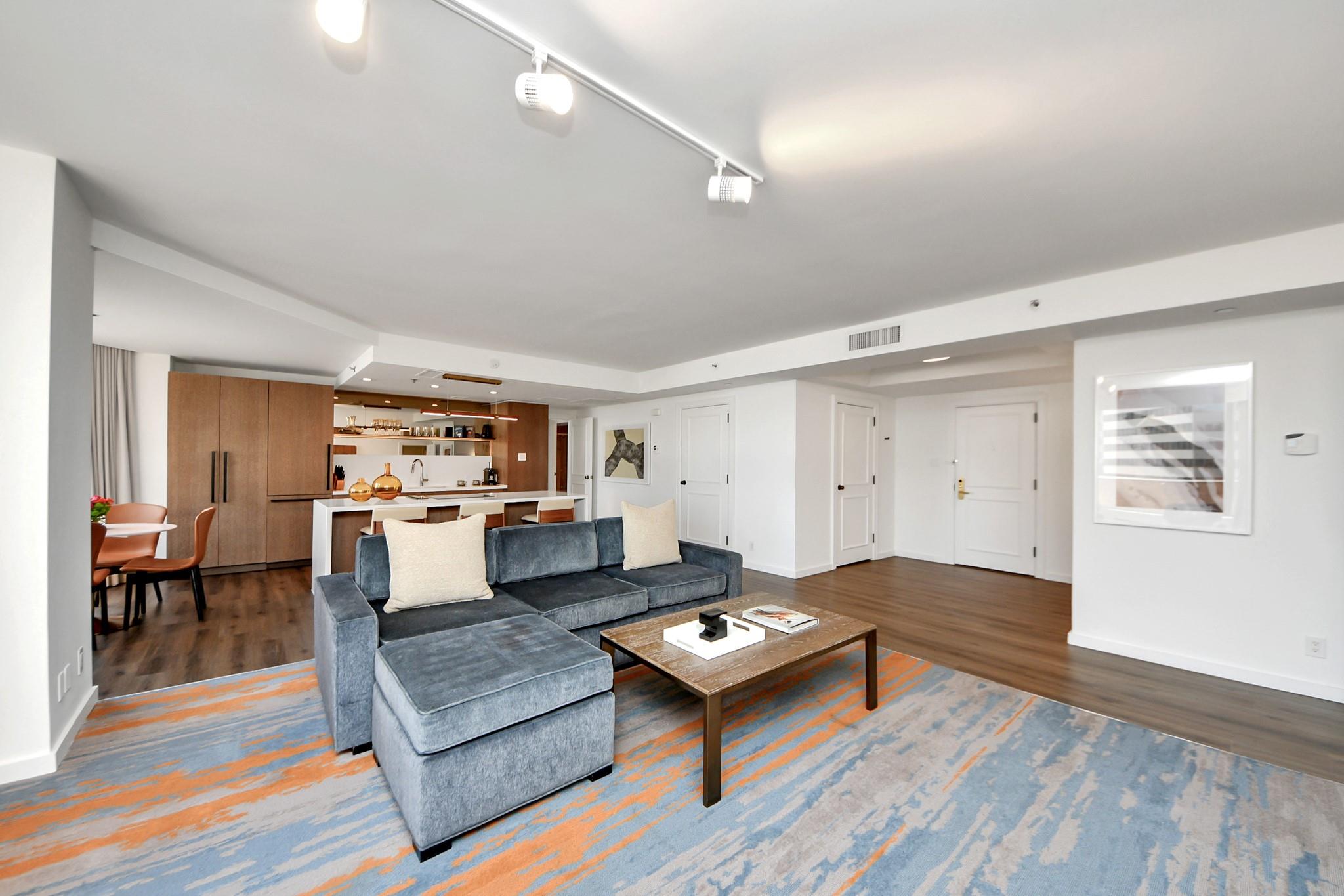 1300 Lamar Street # S9