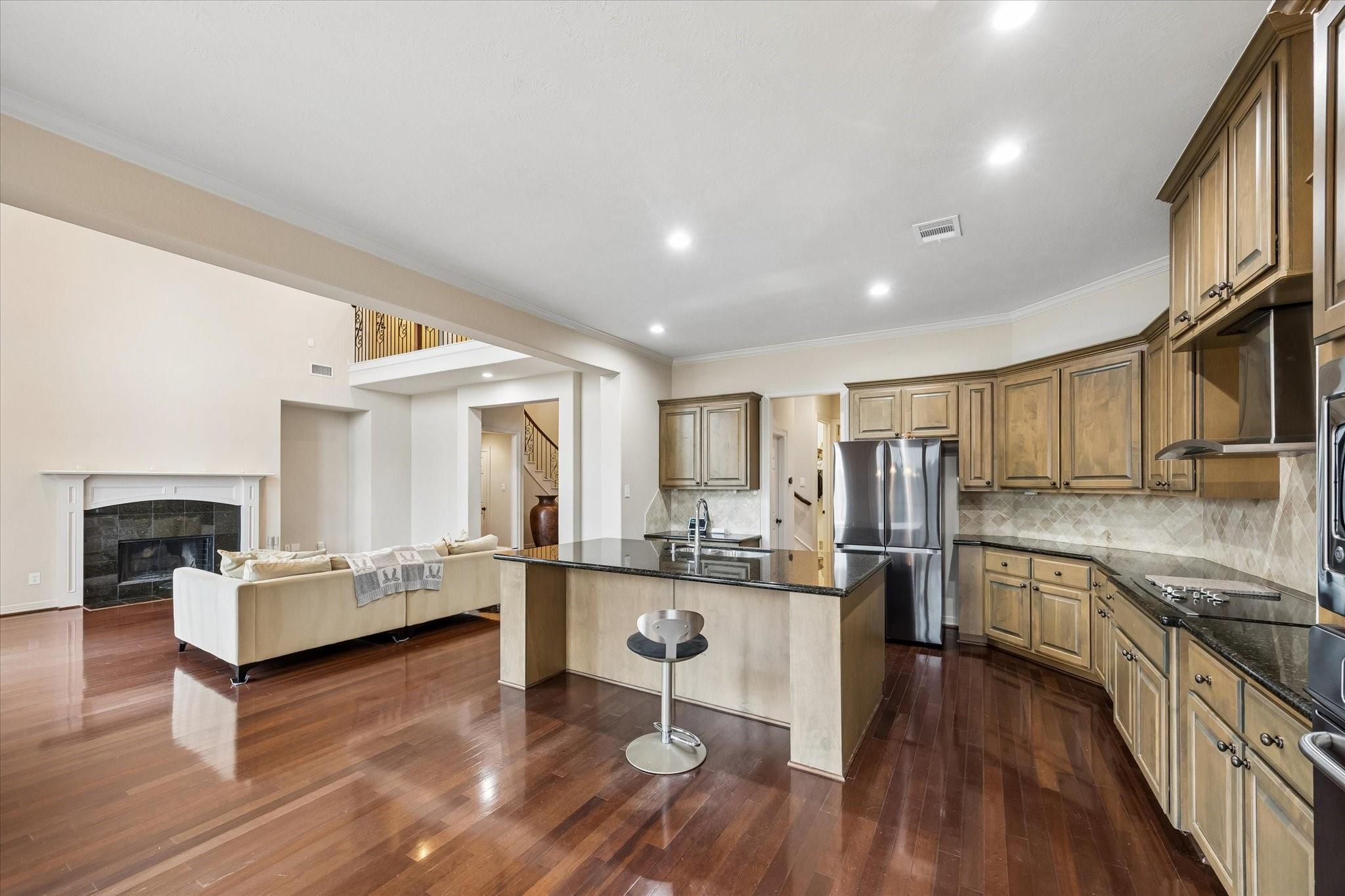 8707 Crossriver Lane